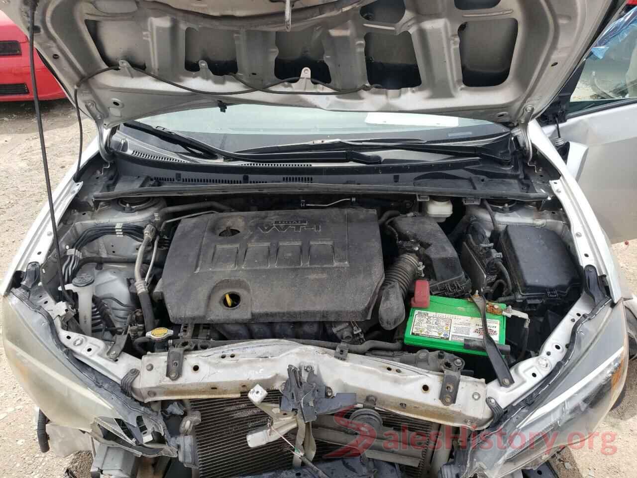 5YFBURHE5JP810619 2018 TOYOTA COROLLA