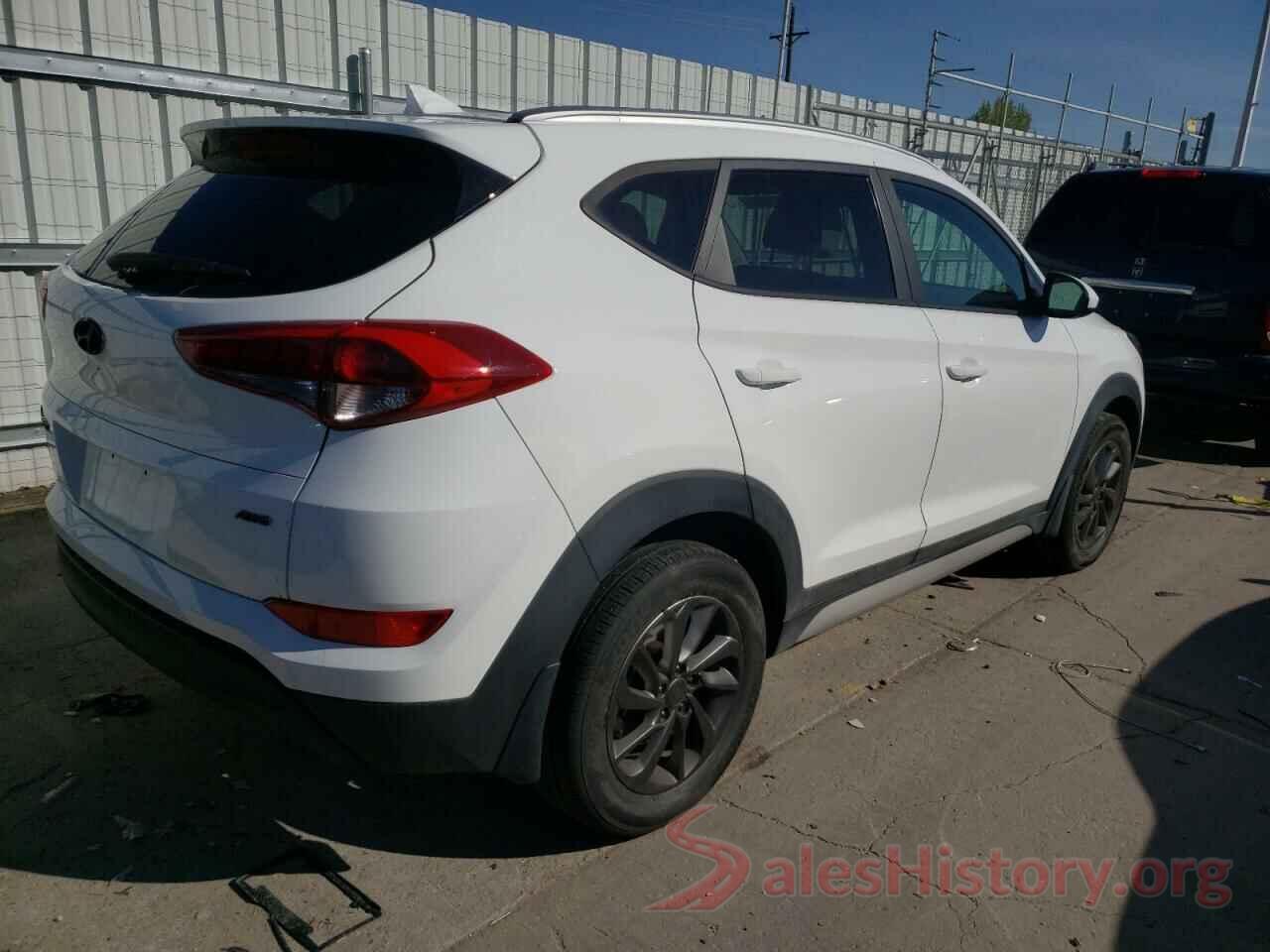 KM8J3CA49JU817097 2018 HYUNDAI TUCSON