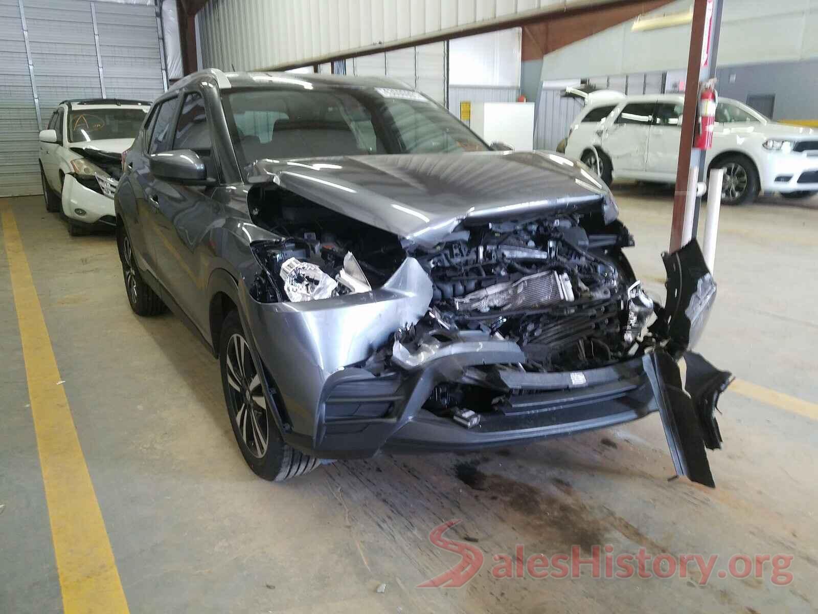 3N1CP5CUXJL517138 2018 NISSAN KICKS