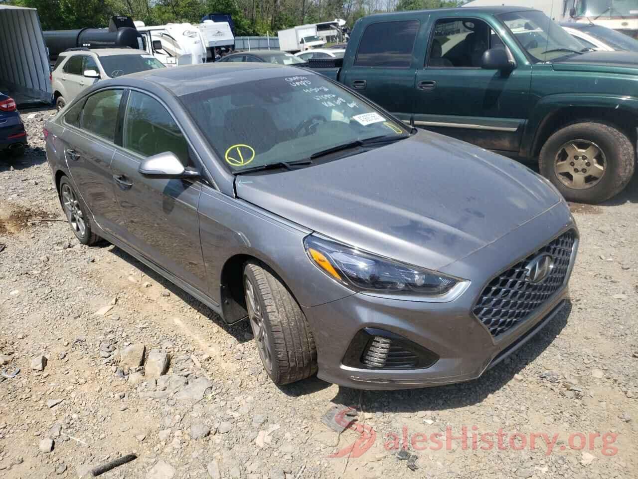 5NPE34AB4JH675942 2018 HYUNDAI SONATA