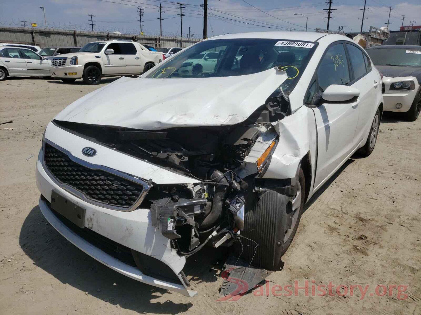 3KPFK4A71HE112705 2017 KIA FORTE