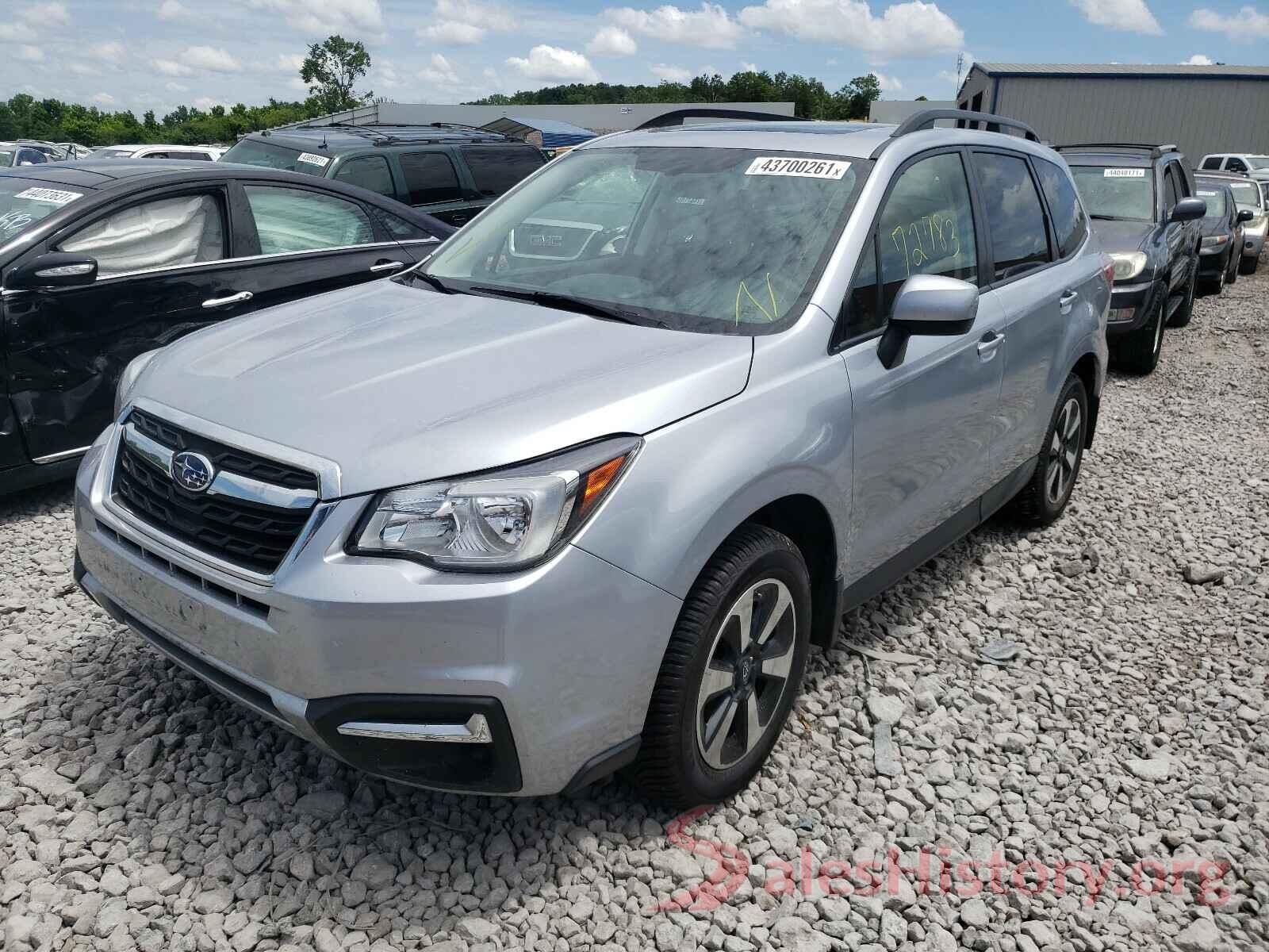 JF2SJAEC1JH486935 2018 SUBARU FORESTER