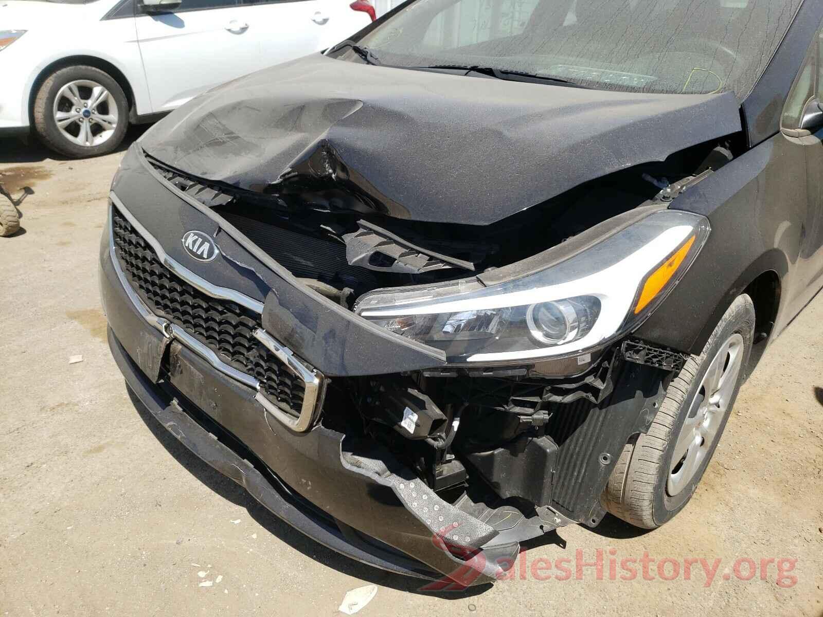 3KPFK4A74JE231077 2018 KIA FORTE