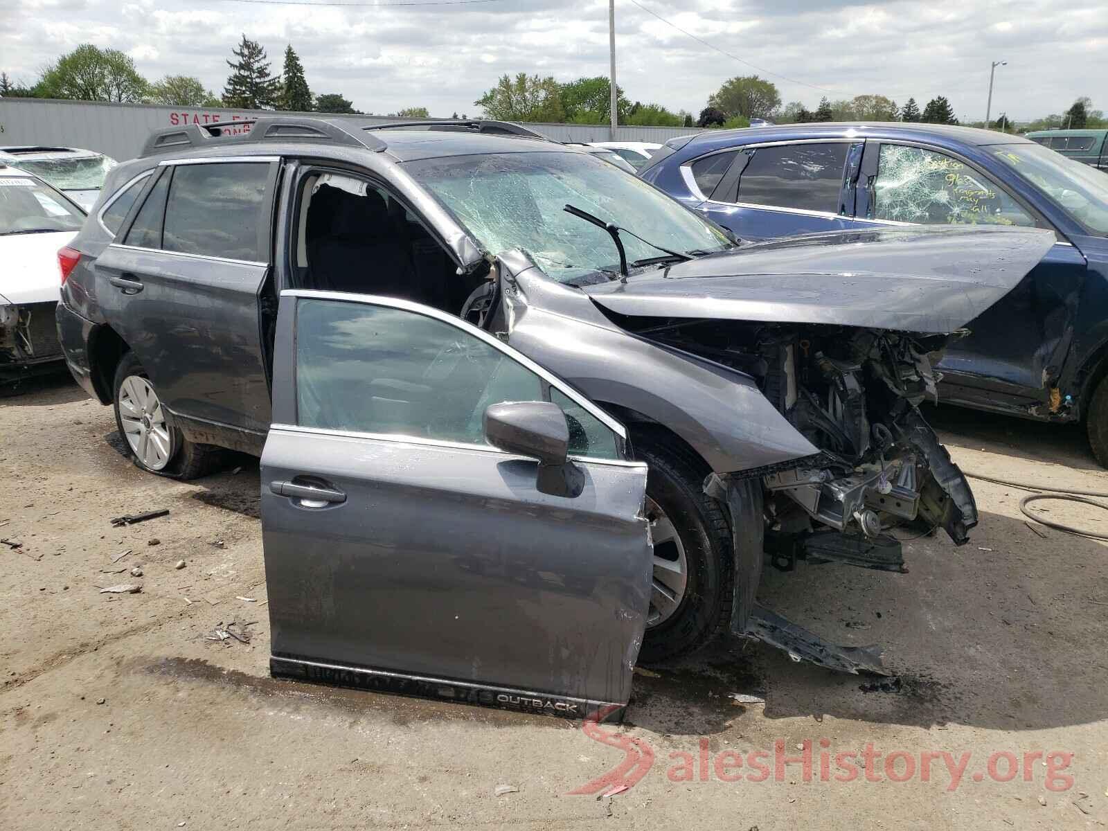 4S4BSADC9J3215692 2018 SUBARU OUTBACK