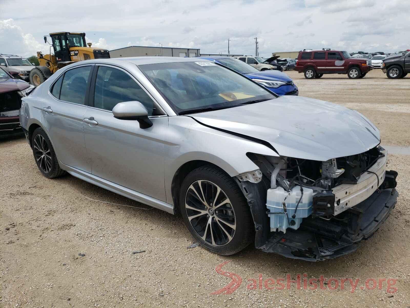 4T1B11HK6JU011530 2018 TOYOTA CAMRY