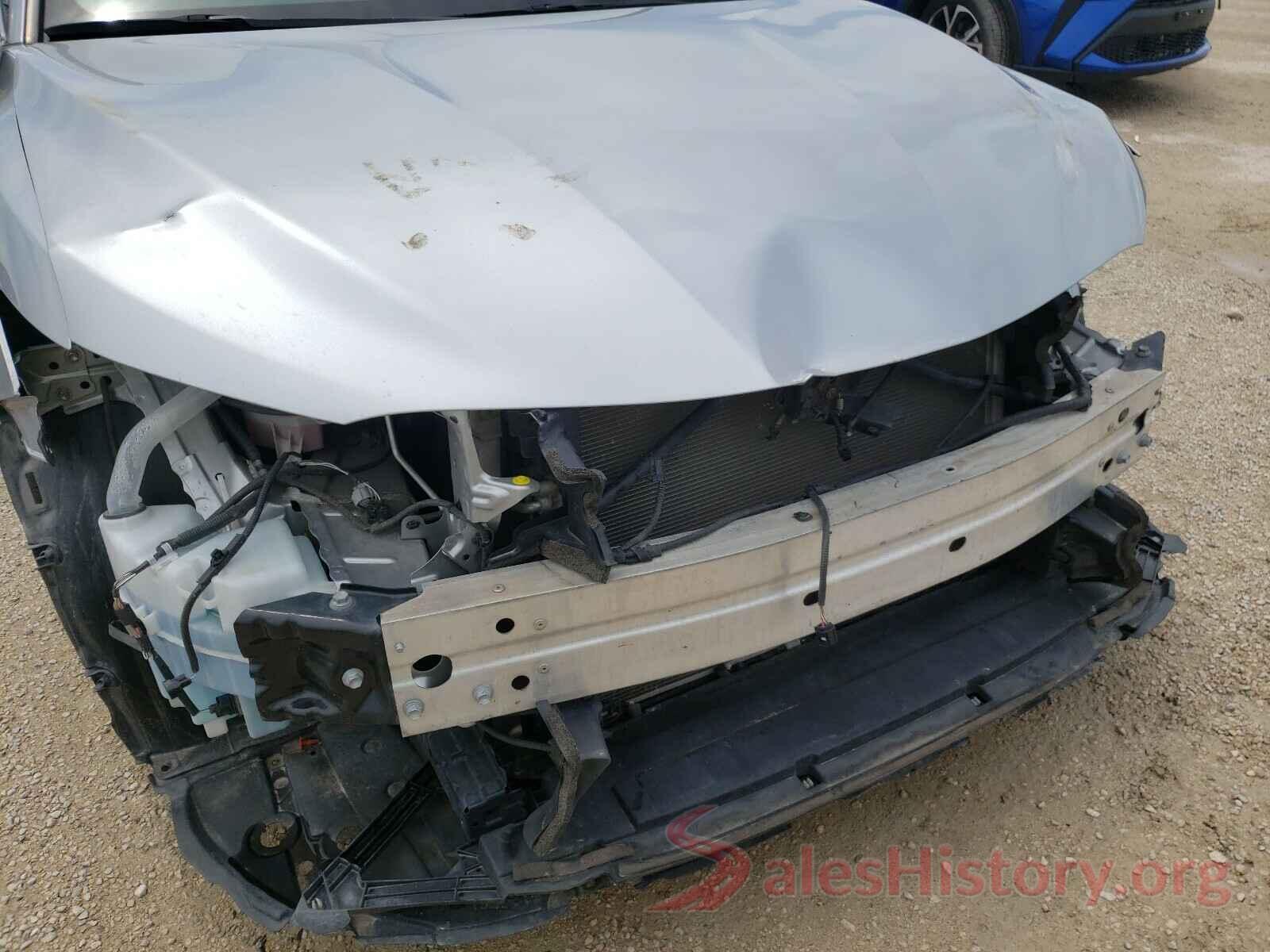 4T1B11HK6JU011530 2018 TOYOTA CAMRY