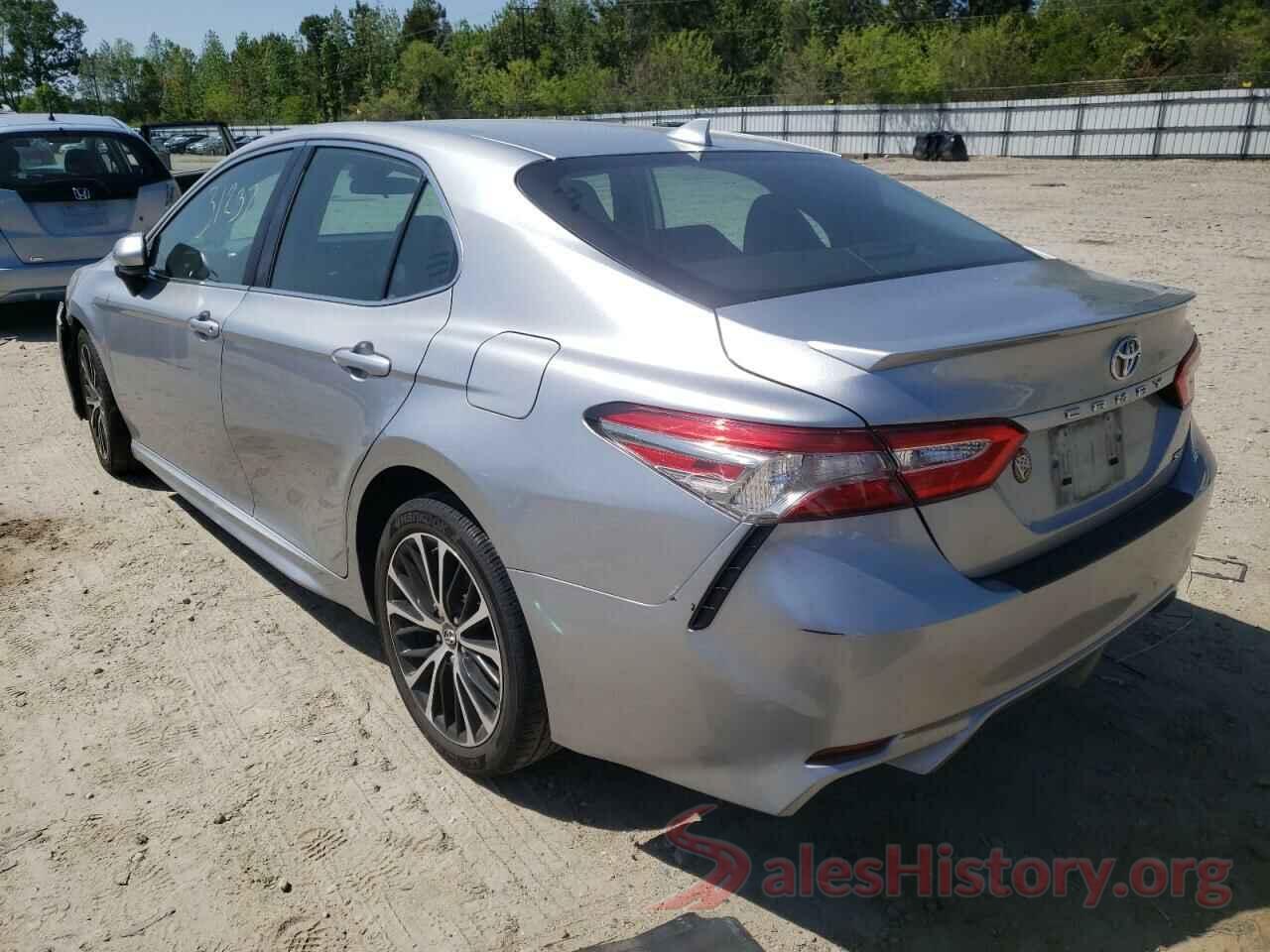 4T1B11HK0KU747932 2019 TOYOTA CAMRY