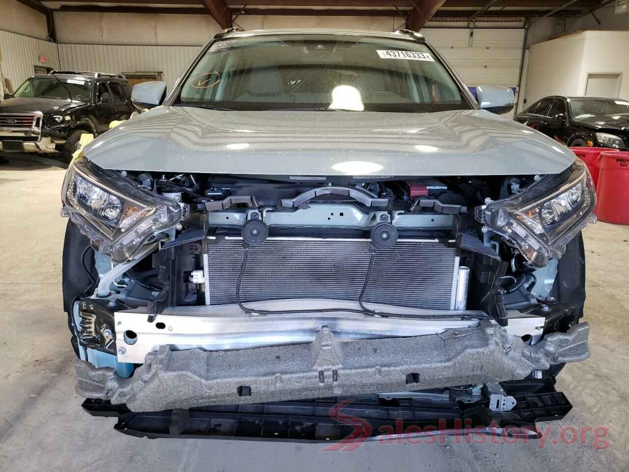 2T3P1RFV1MW172185 2021 TOYOTA RAV4