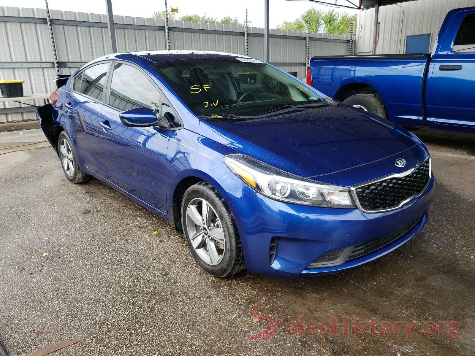 3KPFL4A70JE206996 2018 KIA FORTE