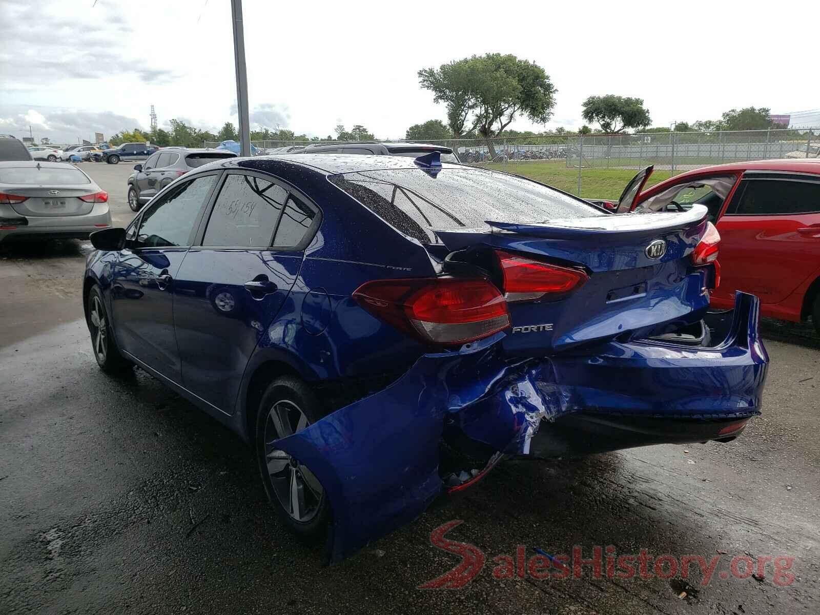 3KPFL4A70JE206996 2018 KIA FORTE