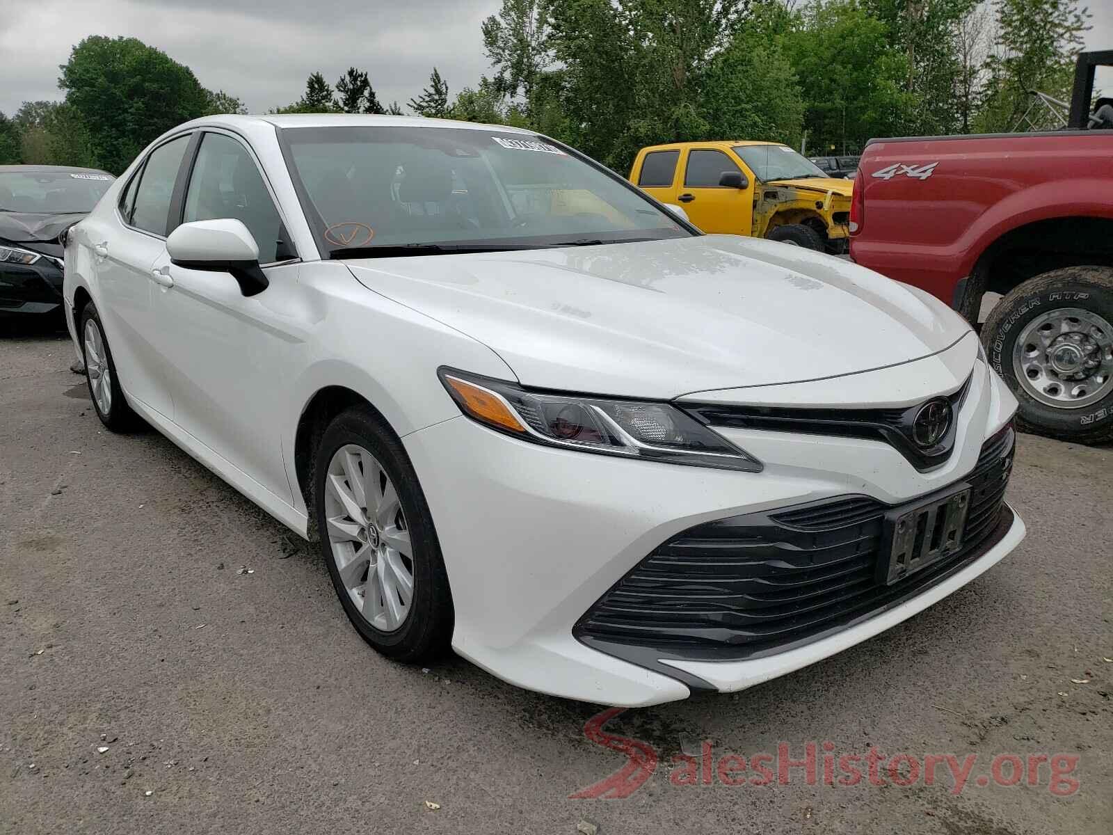 4T1B11HK7KU243961 2019 TOYOTA CAMRY