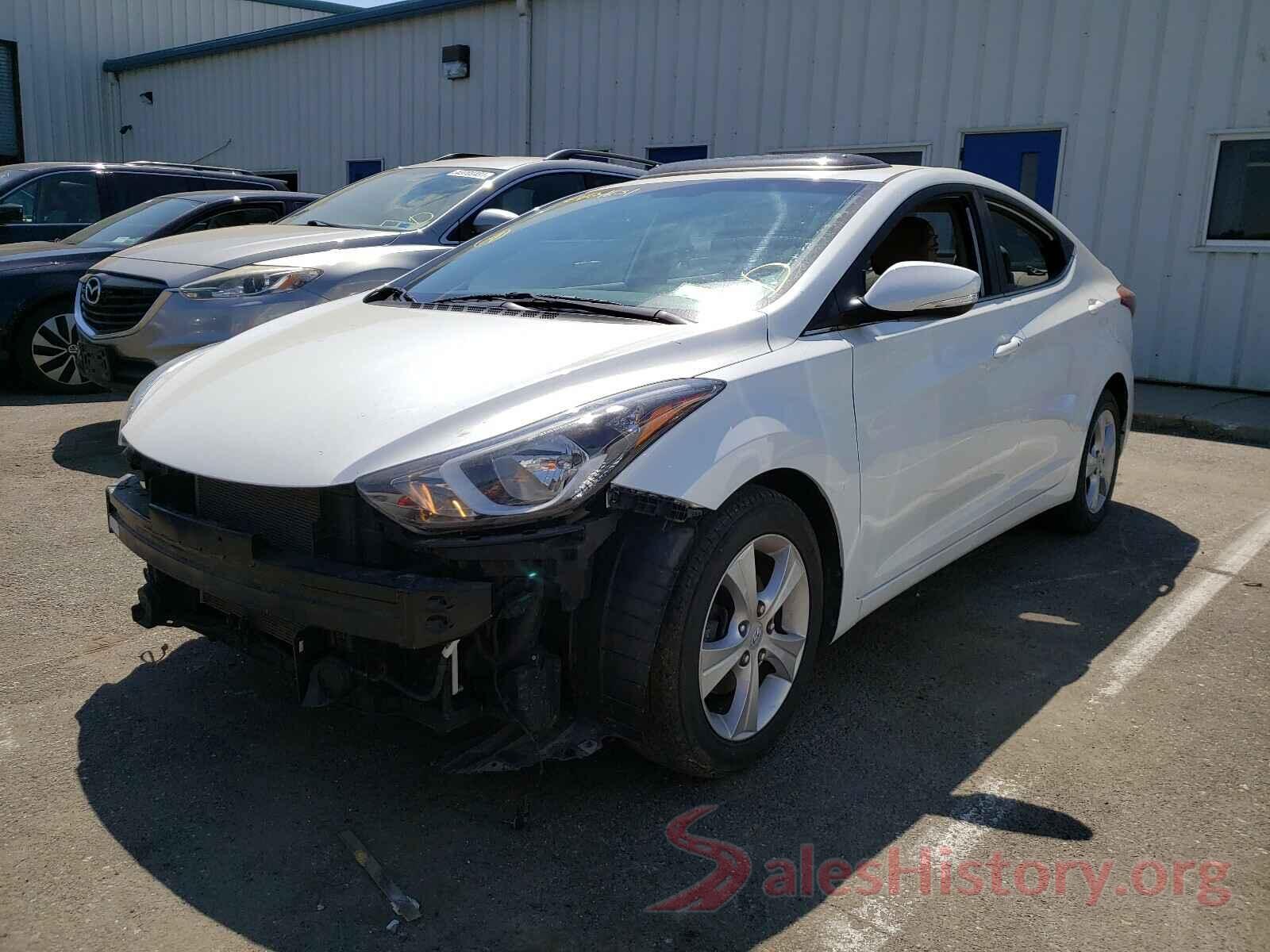 5NPDH4AE8GH753929 2016 HYUNDAI ELANTRA