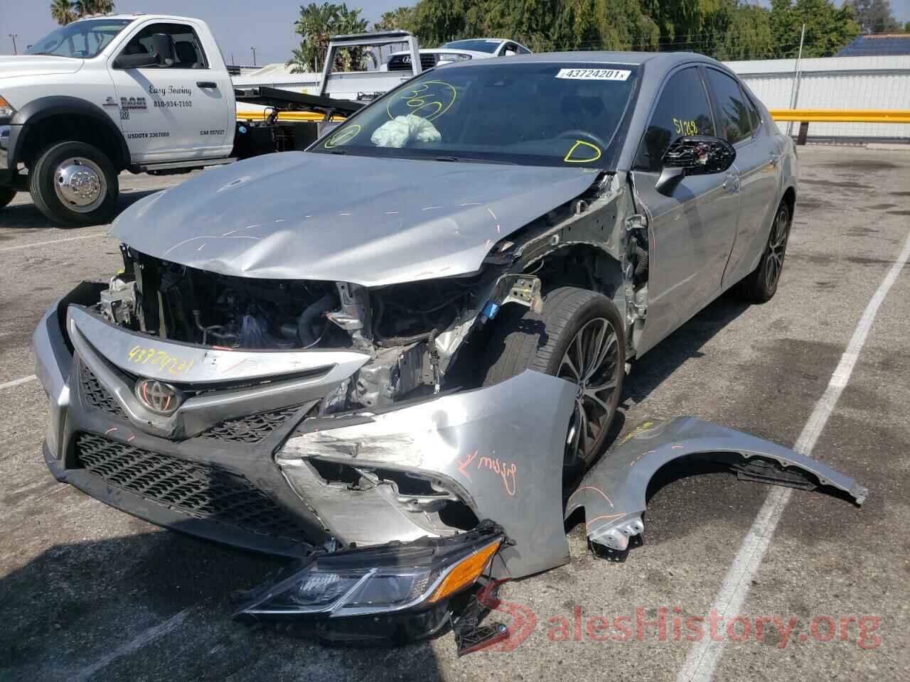 JTNB11HKXJ3021094 2018 TOYOTA CAMRY