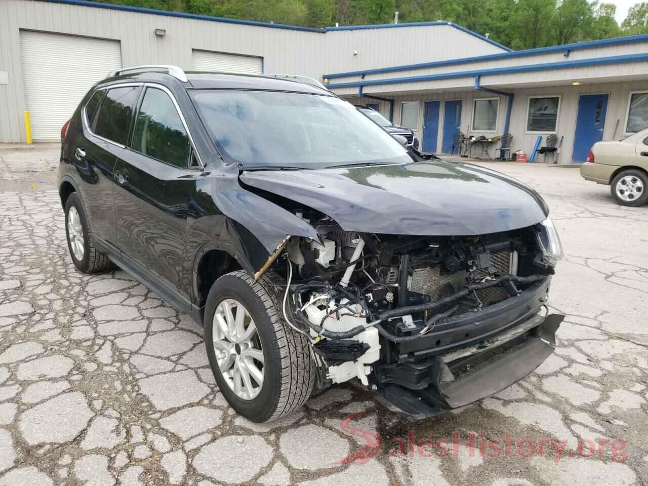 KNMAT2MV3JP562965 2018 NISSAN ROGUE