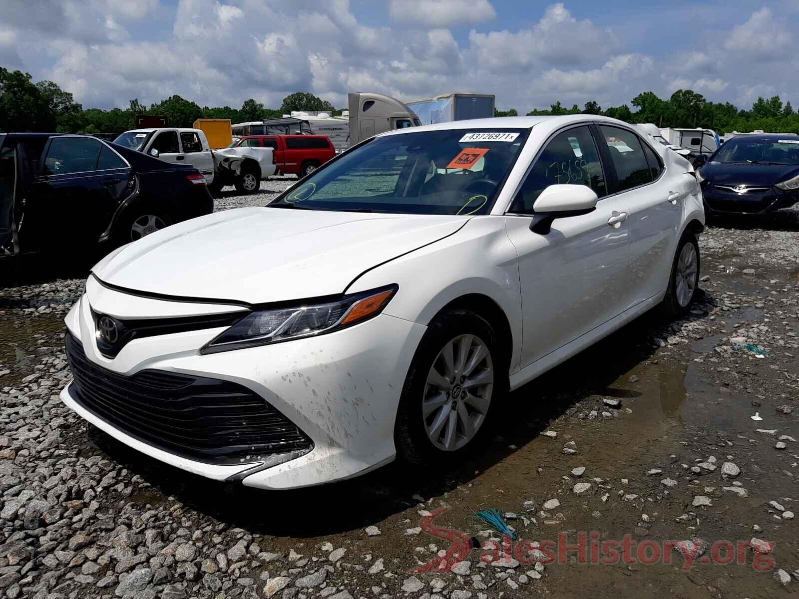 4T1B11HKXJU677192 2018 TOYOTA CAMRY