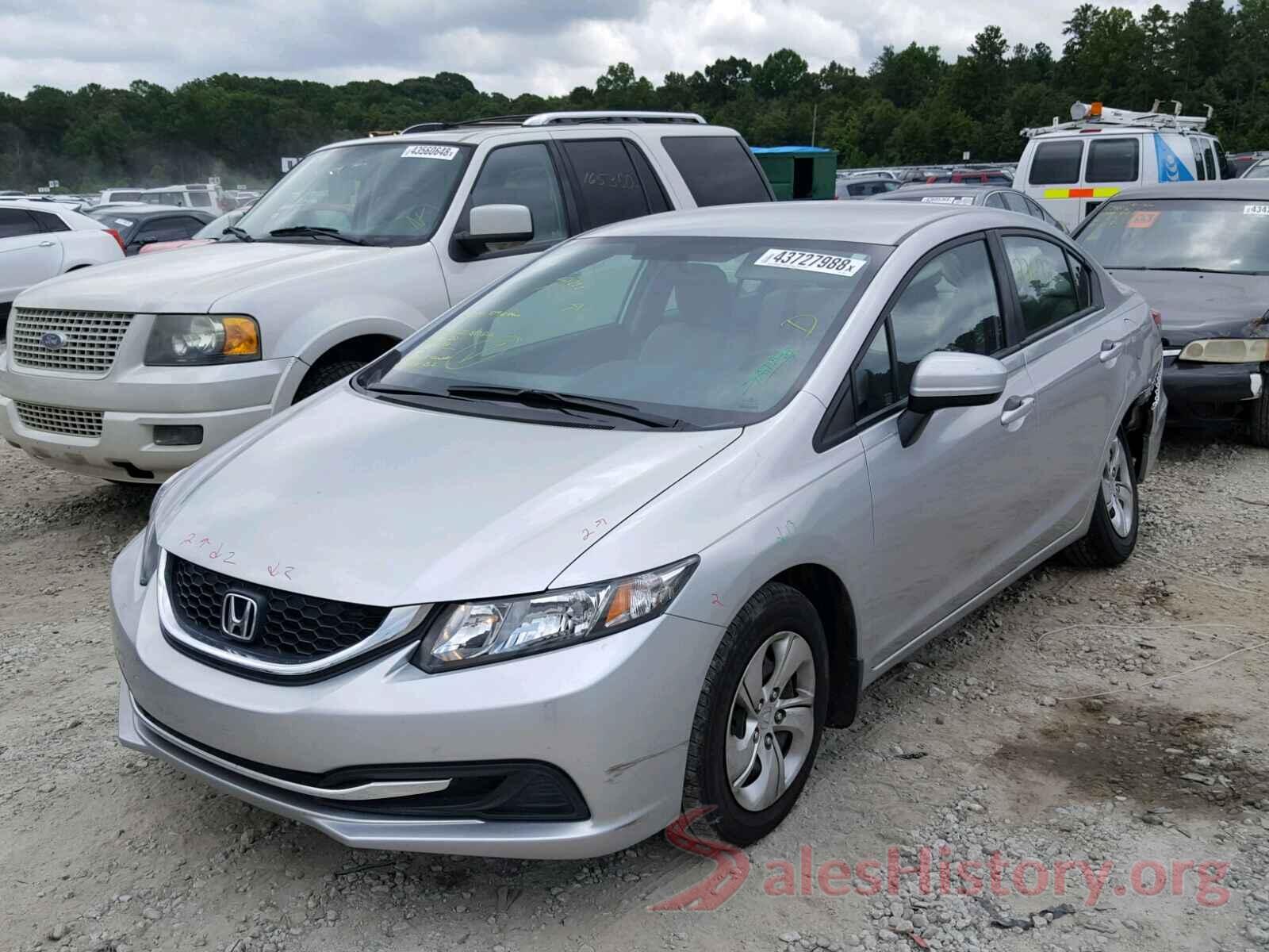 19XFB2F59FE095810 2015 HONDA CIVIC LX