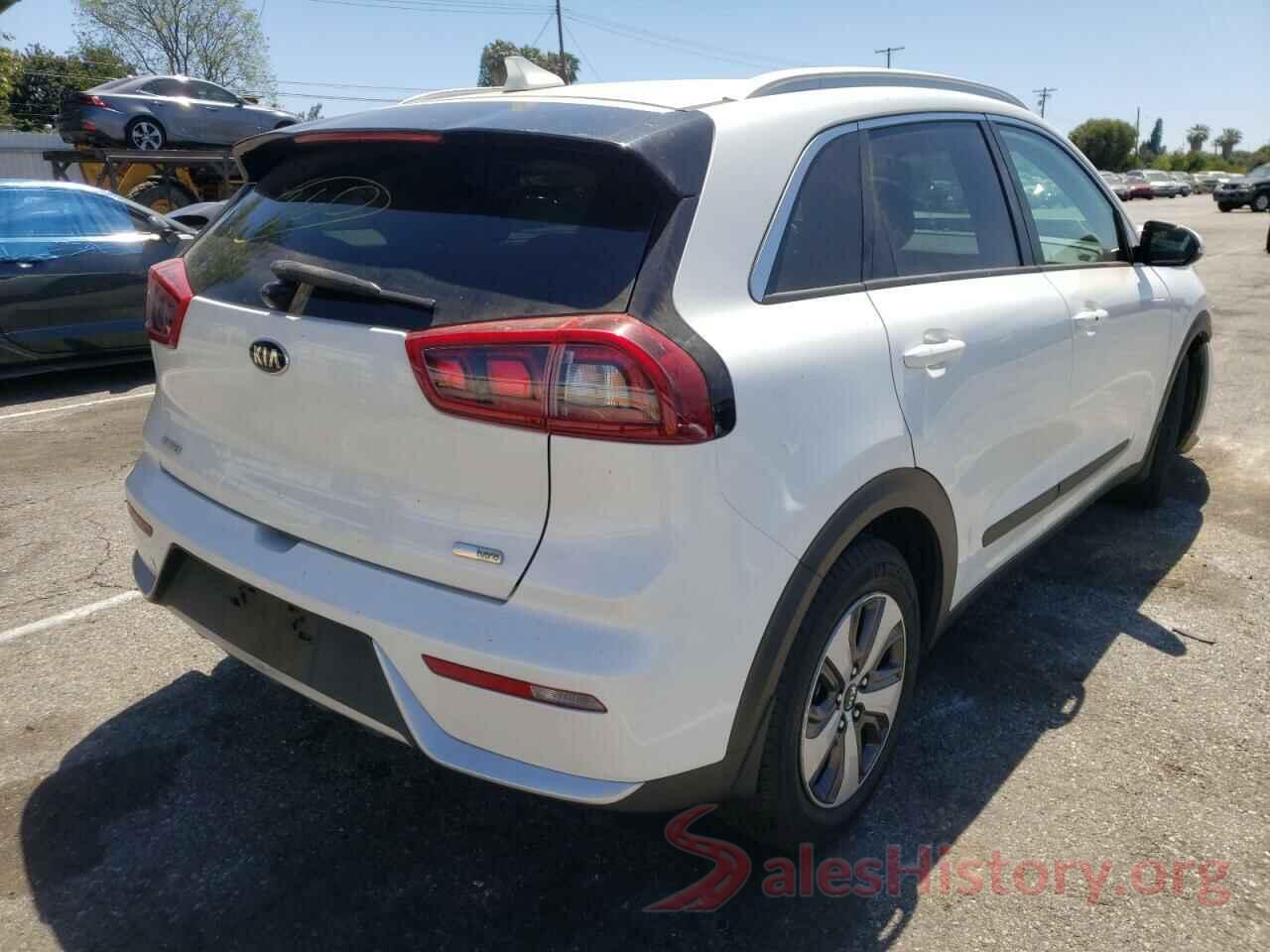 KNDCC3LC7H5047858 2017 KIA NIRO