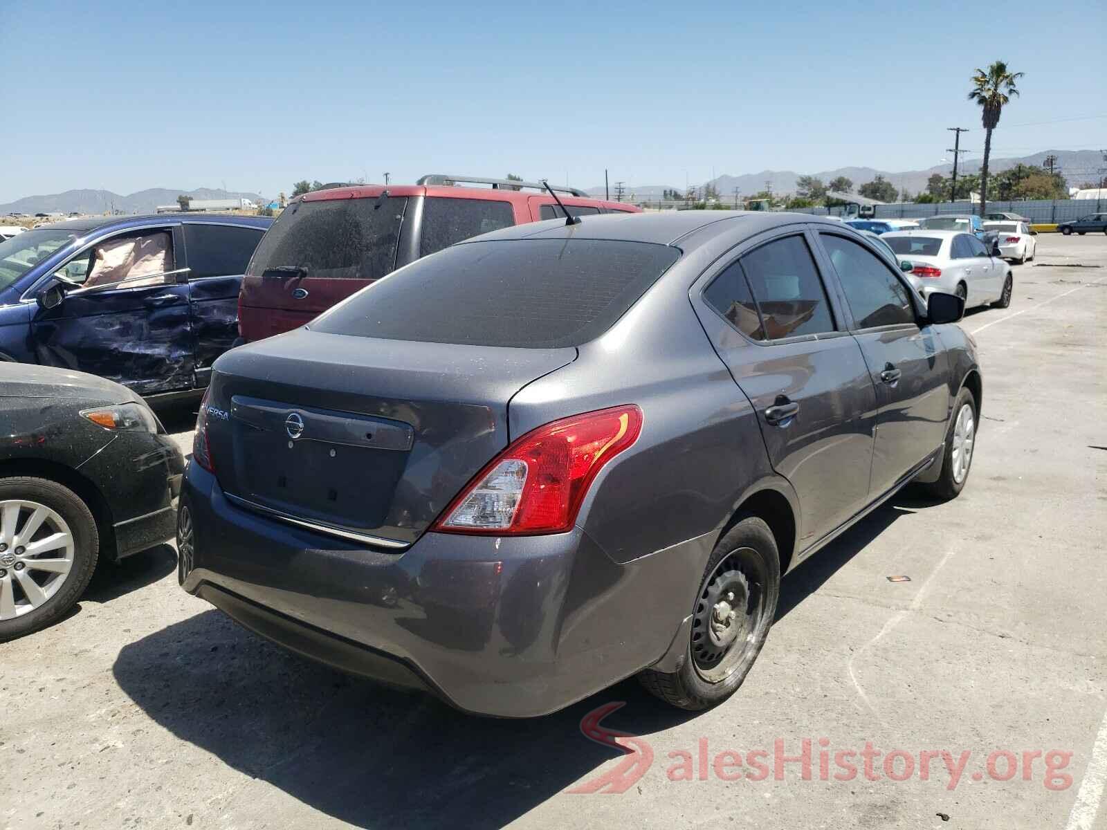 3N1CN7AP5KL802524 2019 NISSAN VERSA