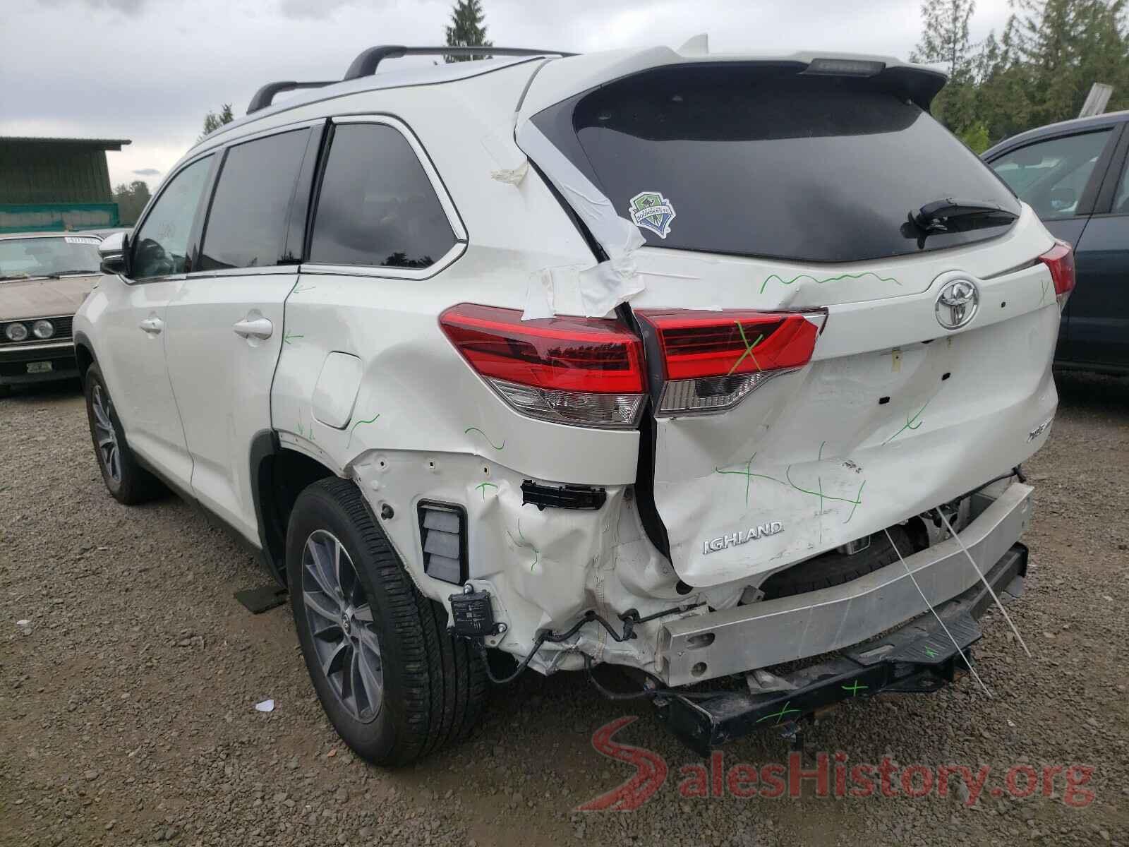 5TDJZRFH7KS605001 2019 TOYOTA HIGHLANDER