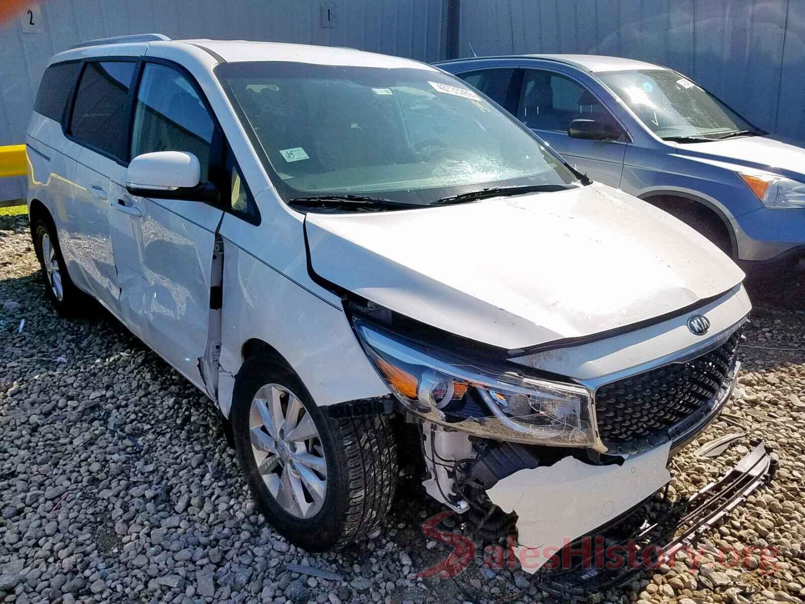 KNDMB5C19H6328796 2017 KIA SEDONA