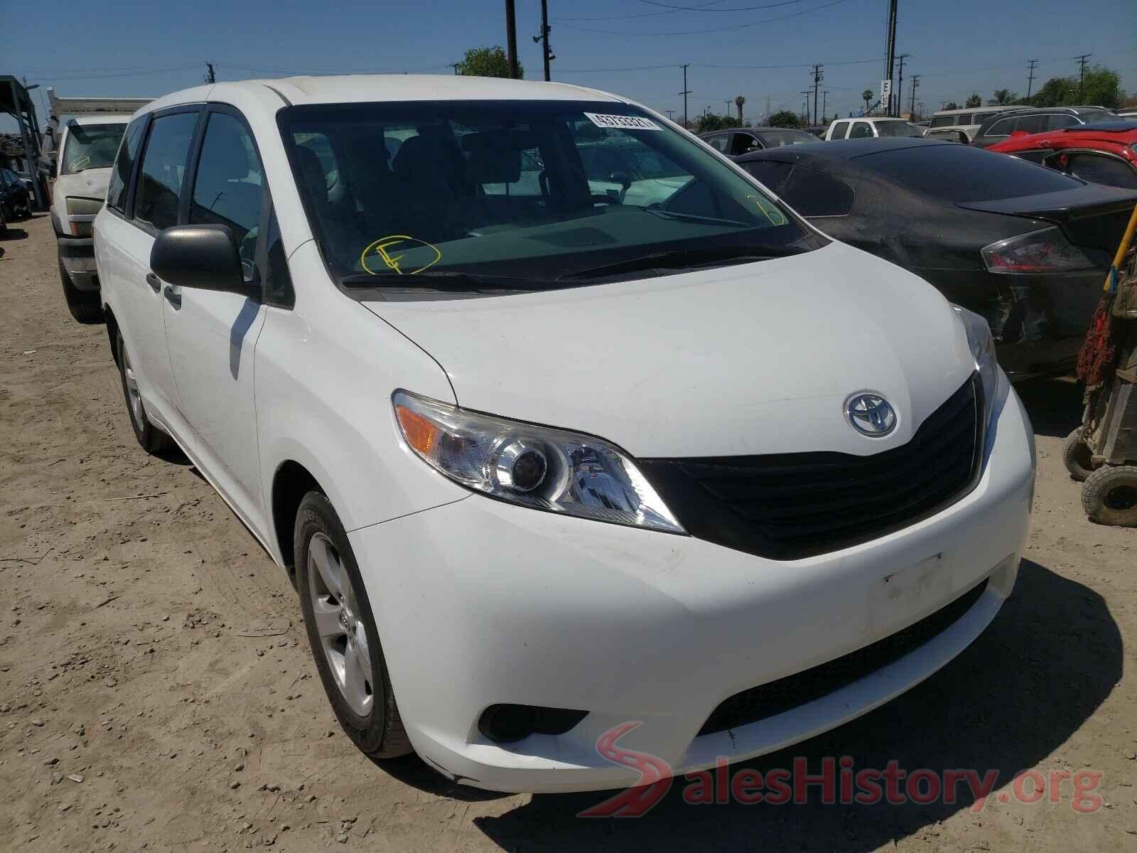 5TDZZ3DC1HS791246 2017 TOYOTA SIENNA