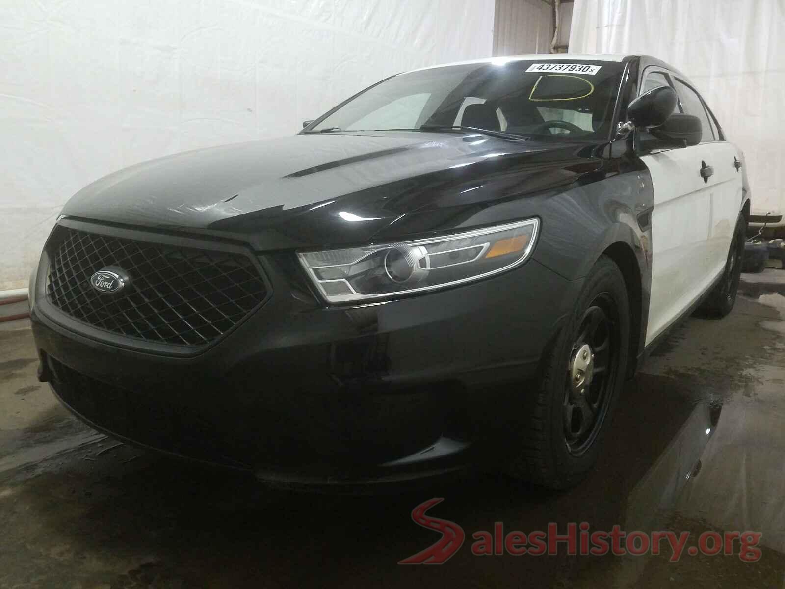 1FAHP2L82JG104189 2018 FORD TAURUS