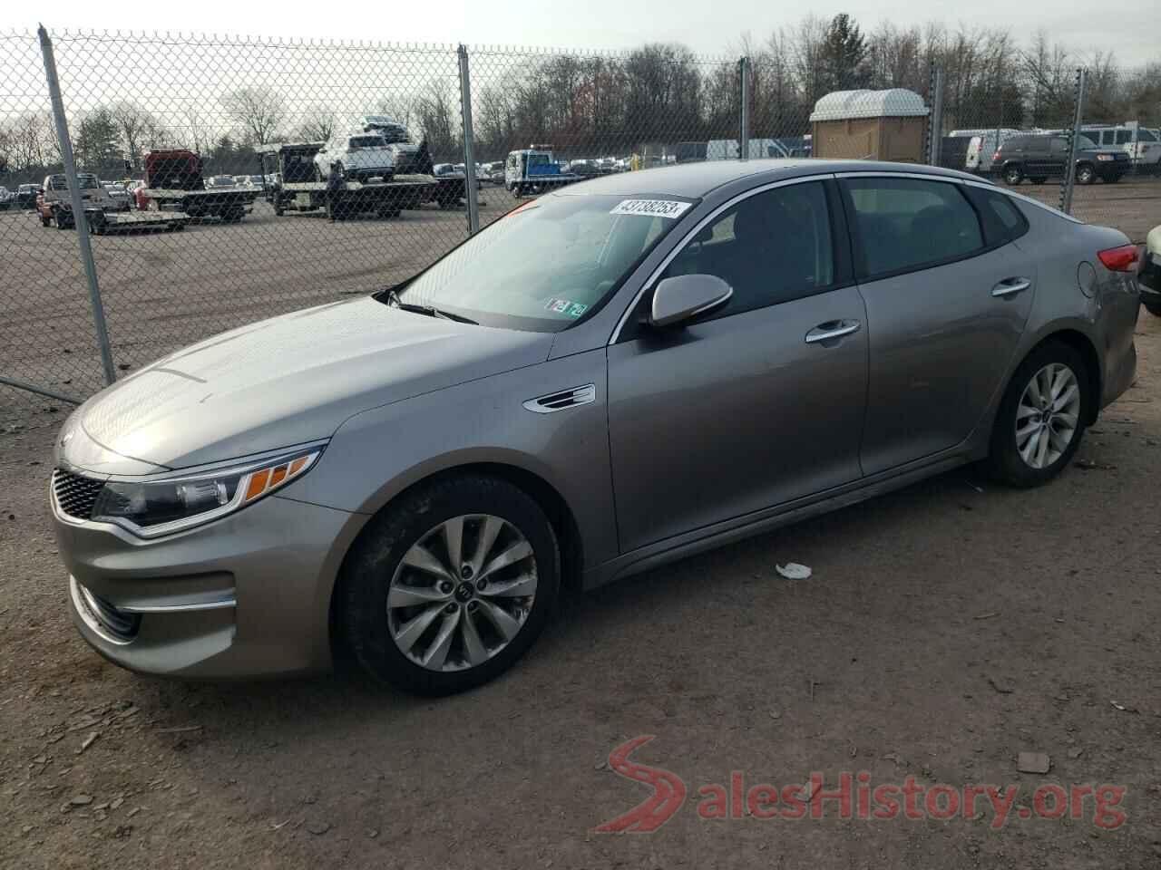 5XXGT4L35JG261885 2018 KIA OPTIMA