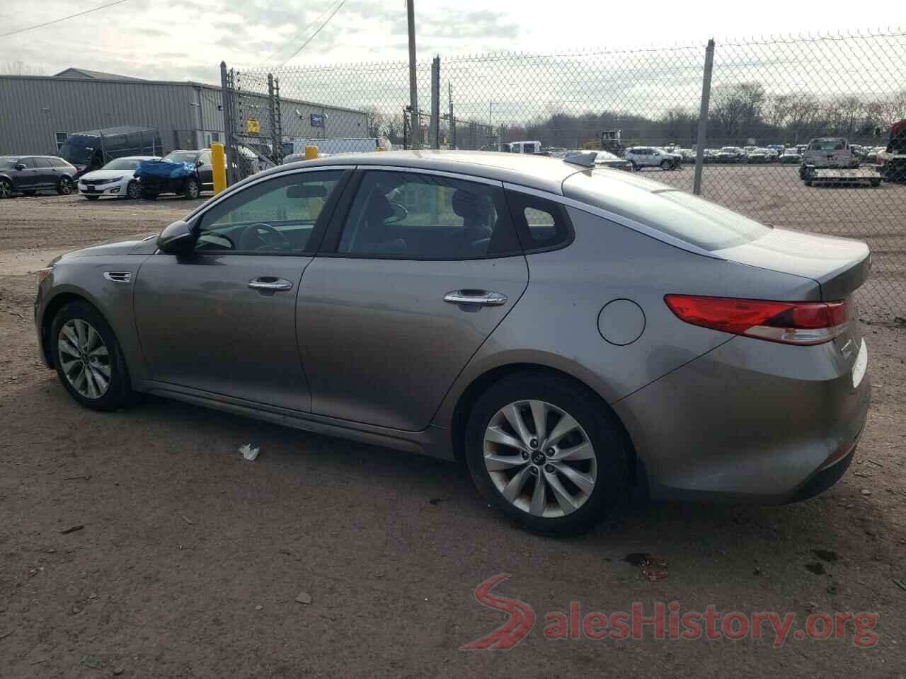 5XXGT4L35JG261885 2018 KIA OPTIMA