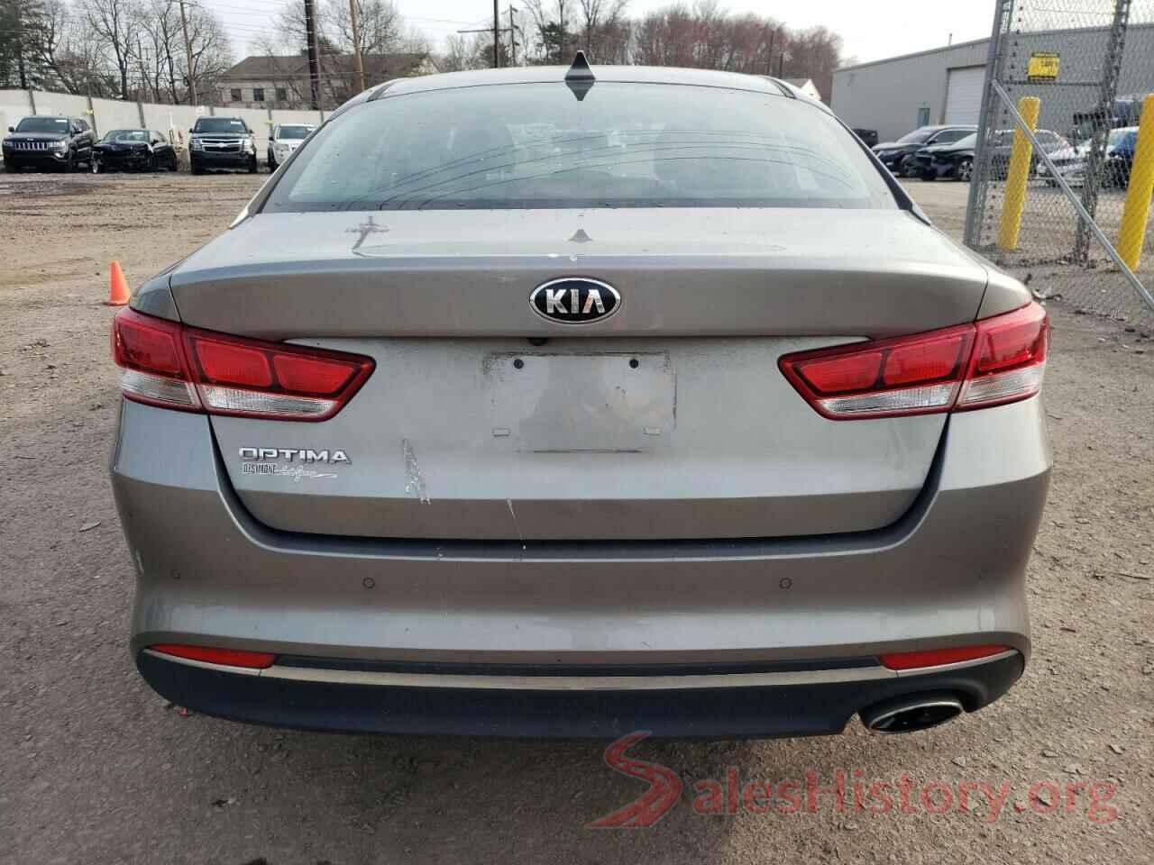 5XXGT4L35JG261885 2018 KIA OPTIMA