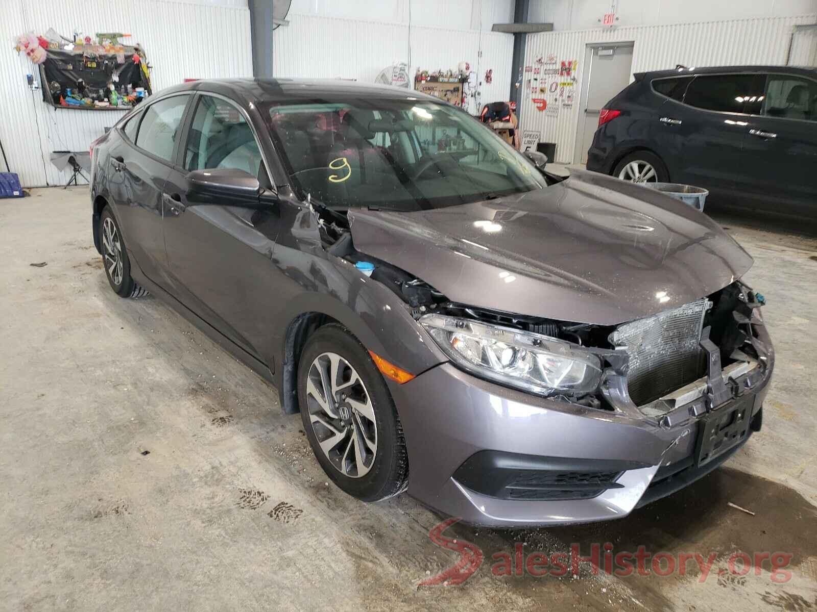 2HGFC2F74JH563620 2018 HONDA CIVIC