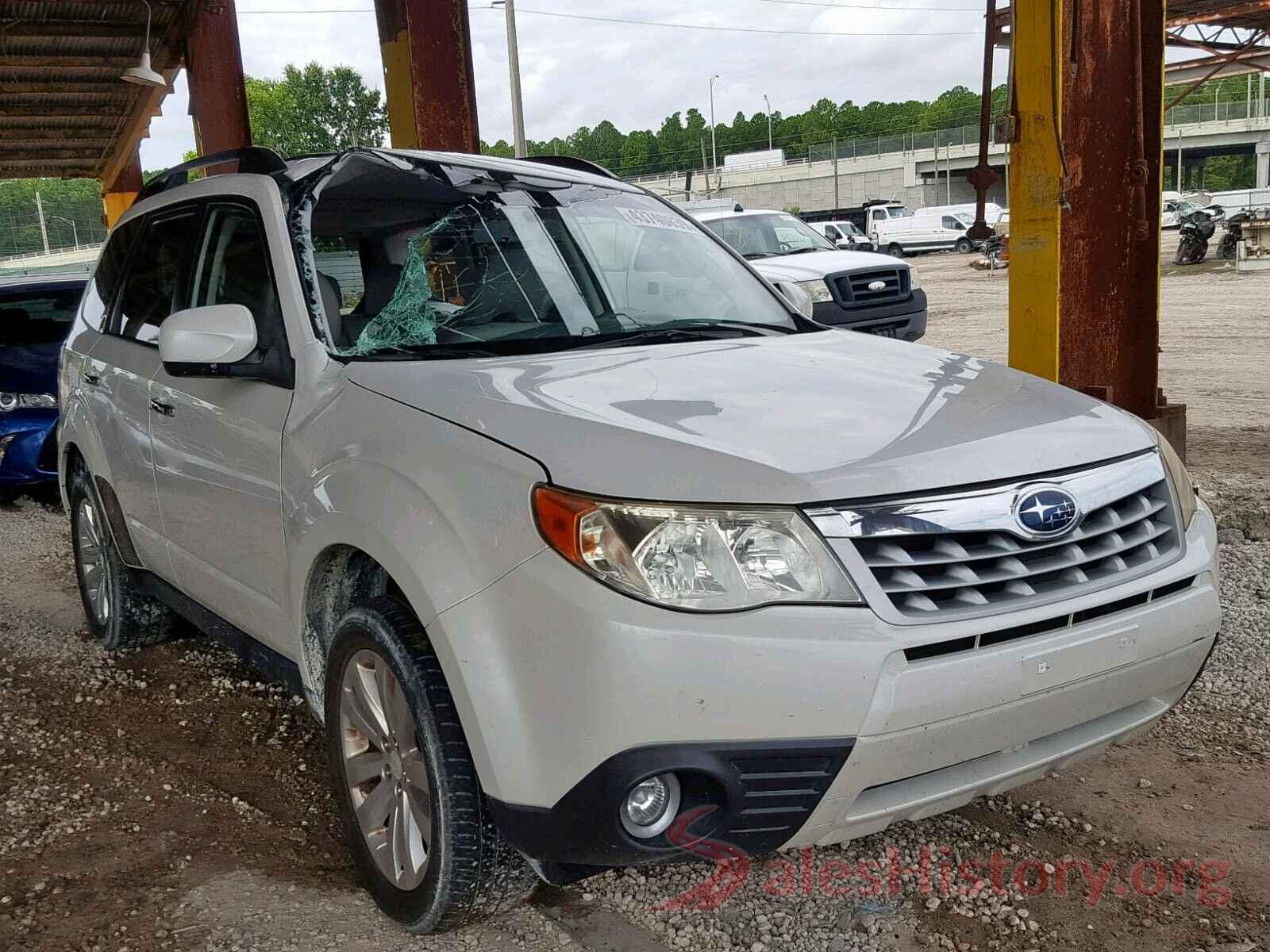 JF2SHAEC8BH746535 2011 SUBARU FORESTER