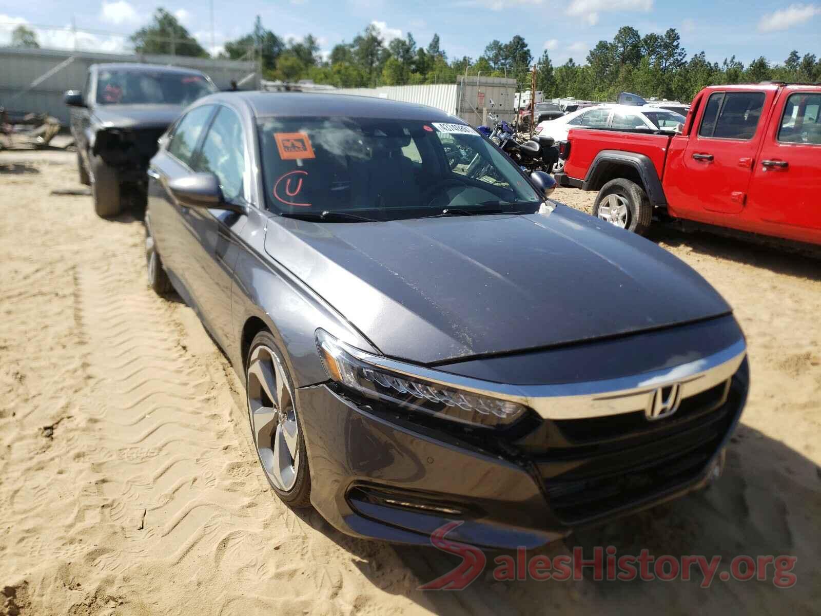 1HGCV1F97JA027400 2018 HONDA ACCORD