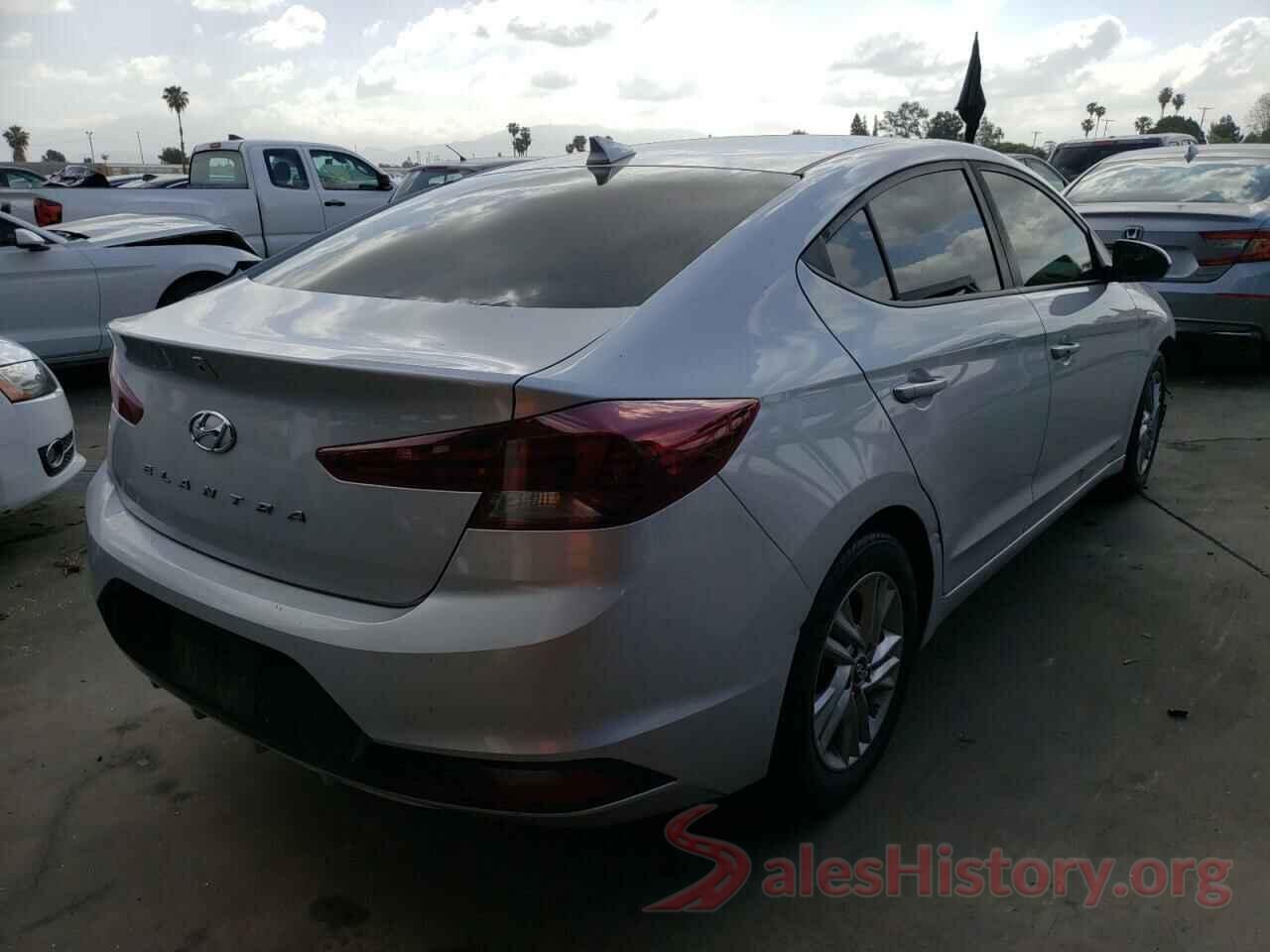 KMHD84LF8KU817175 2019 HYUNDAI ELANTRA