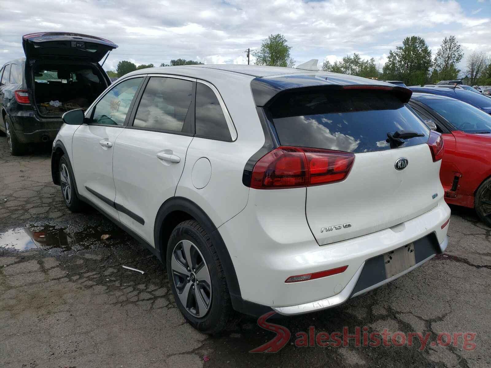 KNDCB3LC8H5061223 2017 KIA NIRO