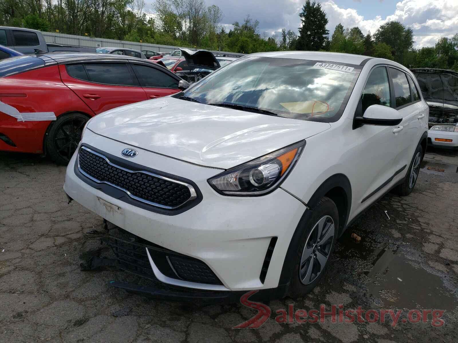 KNDCB3LC8H5061223 2017 KIA NIRO