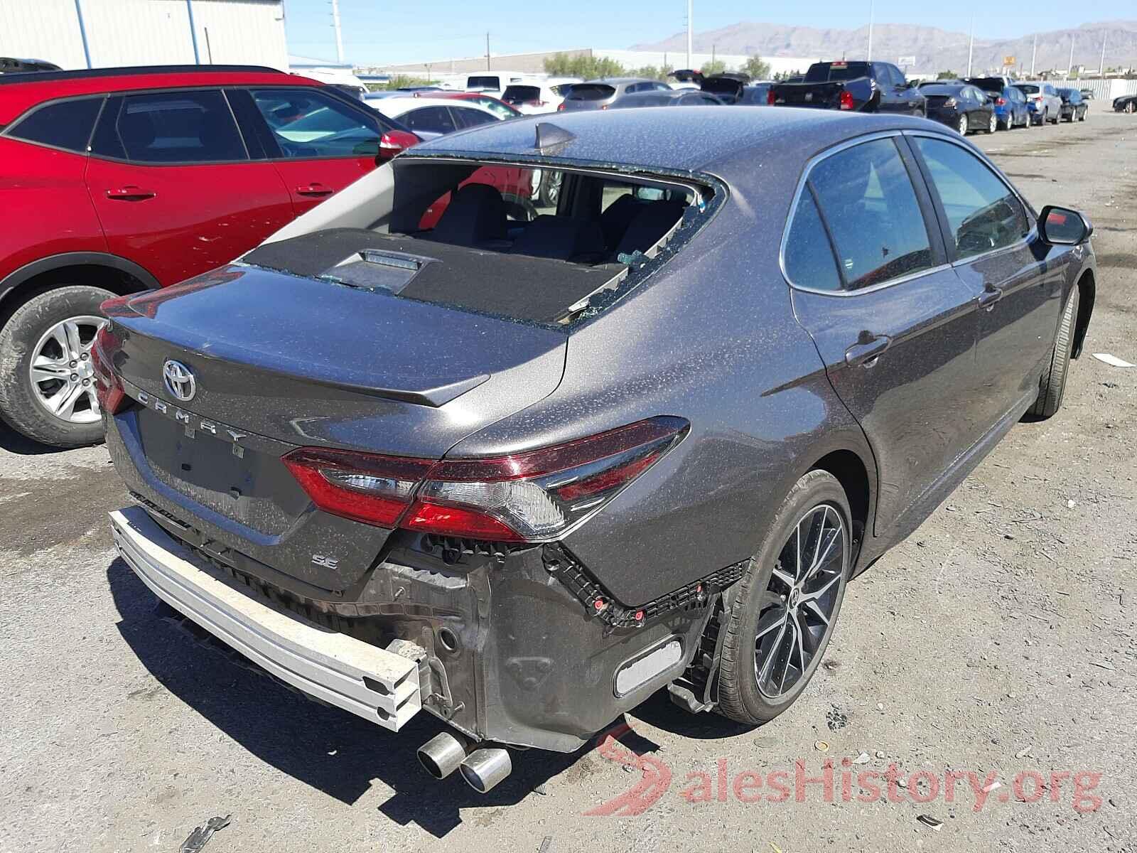 4T1G11AK1MU414514 2021 TOYOTA CAMRY