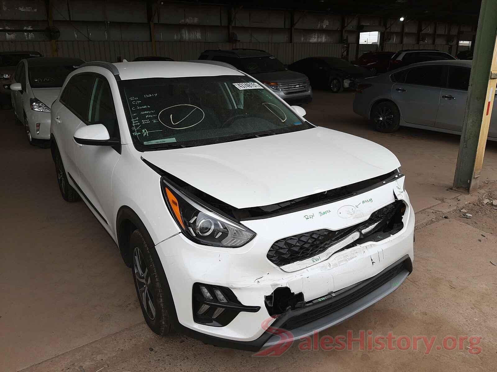 KNDCB3LC6L5424000 2020 KIA NIRO