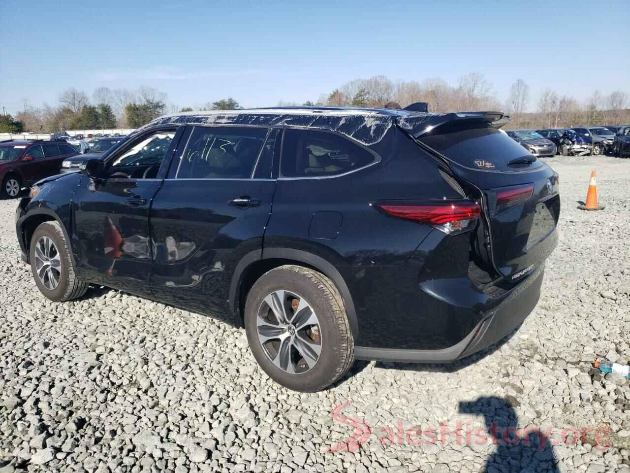 5TDGZRAH5NS127893 2022 TOYOTA HIGHLANDER