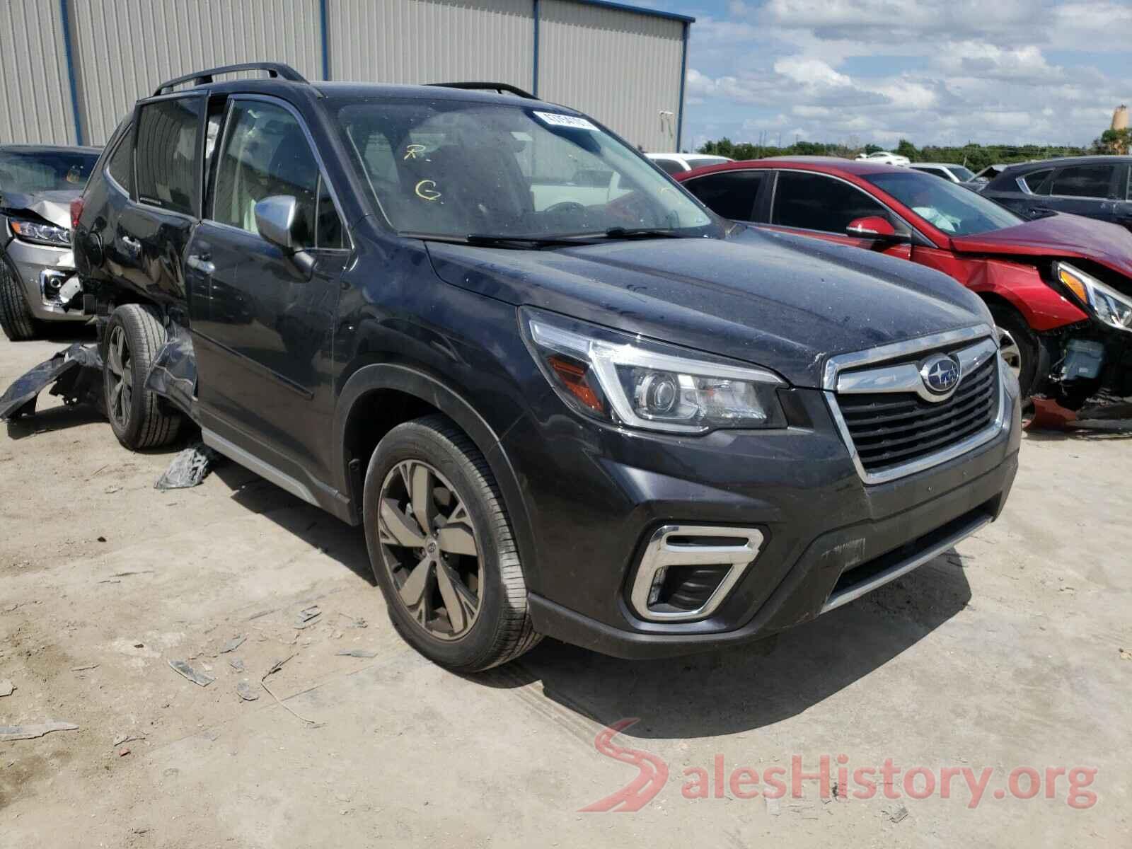 JF2SKAWC2KH532611 2019 SUBARU FORESTER