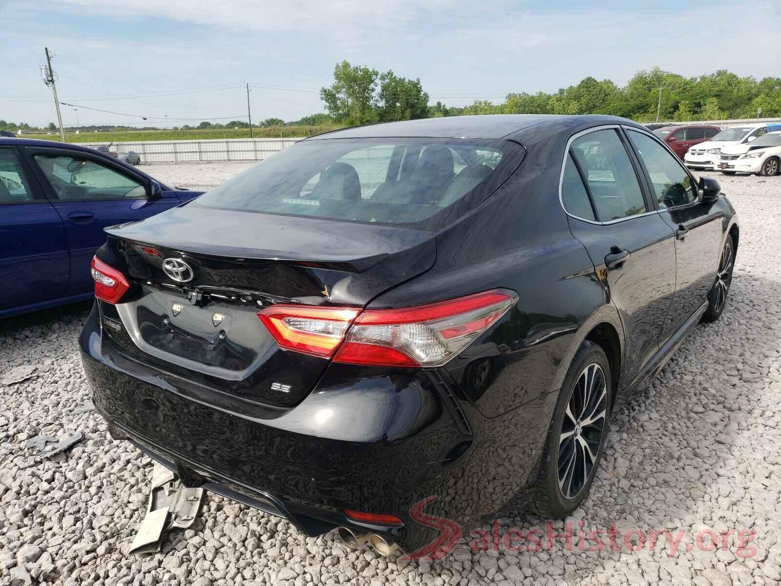 4T1B11HK8JU579617 2018 TOYOTA CAMRY