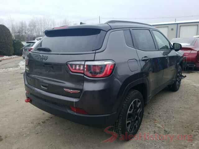 3C4NJDDB3KT728603 2019 JEEP COMPASS