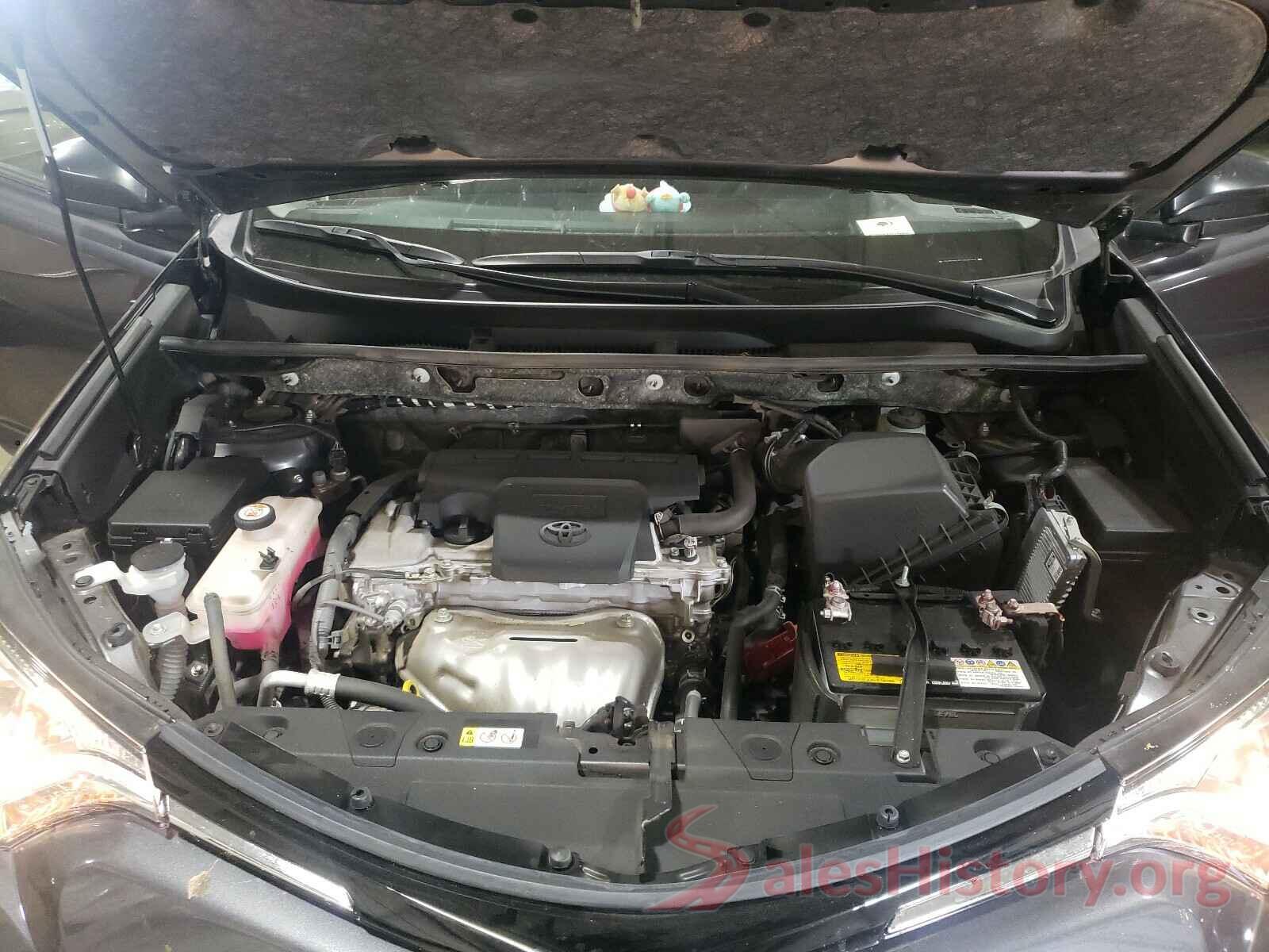 JTMZFREV3JJ742452 2018 TOYOTA RAV4