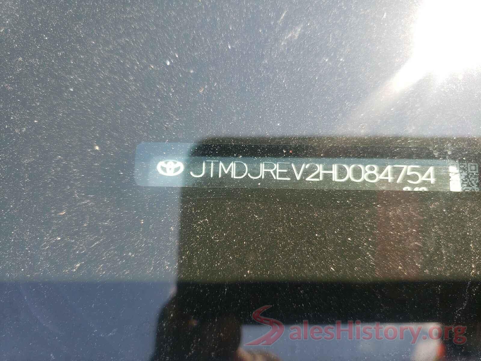 JTMDJREV2HD084754 2017 TOYOTA RAV4