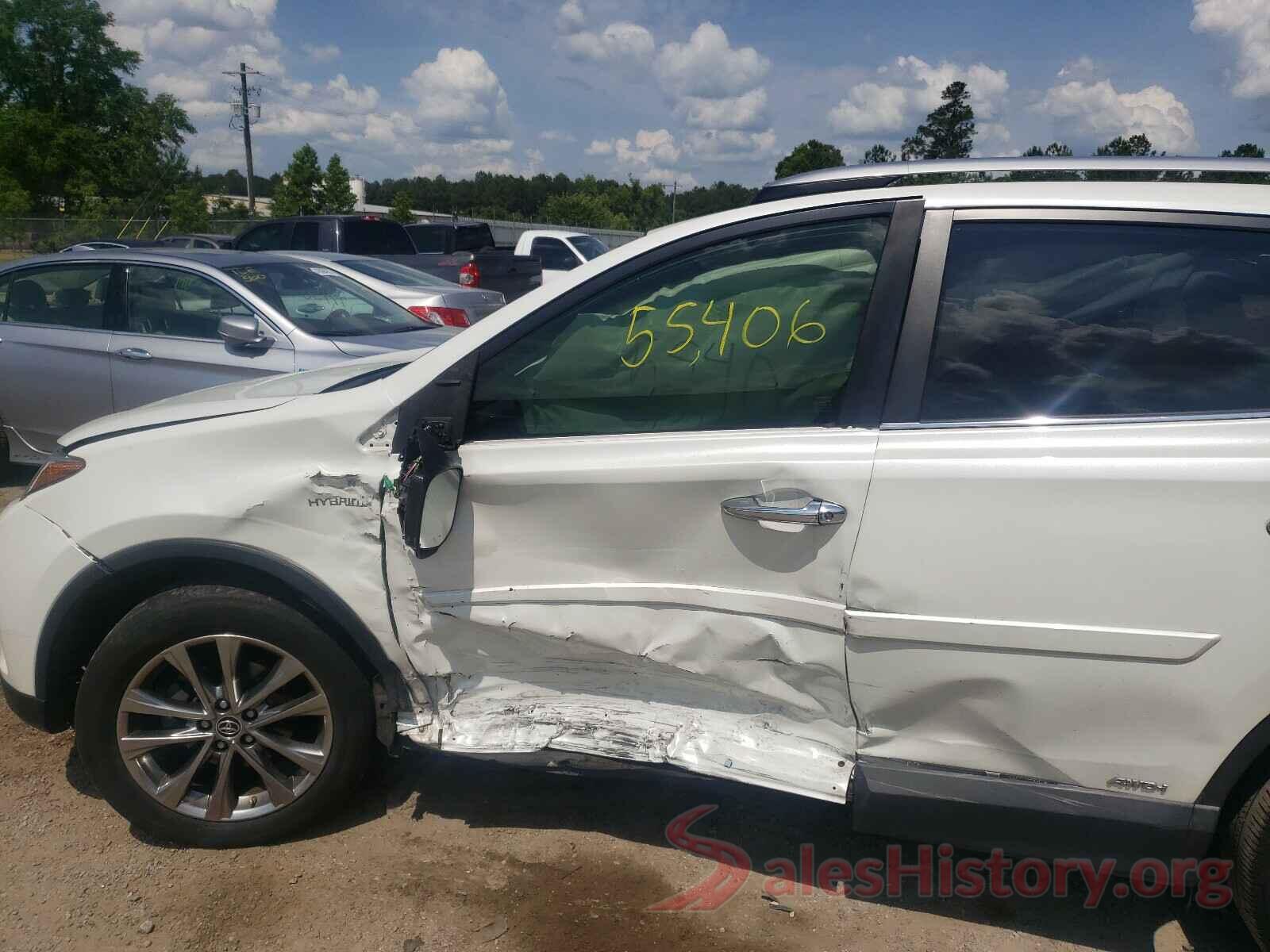 JTMDJREV2HD084754 2017 TOYOTA RAV4