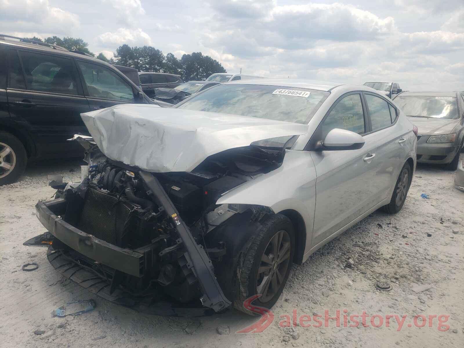 5NPD84LF2JH263581 2018 HYUNDAI ELANTRA