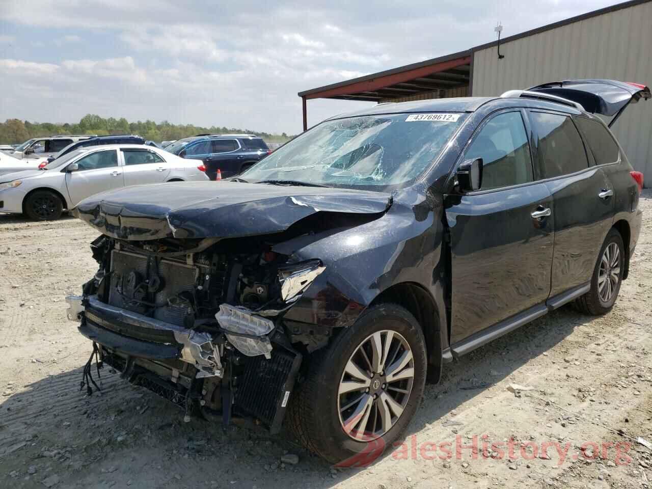 5N1DR2MM0HC903786 2017 NISSAN PATHFINDER