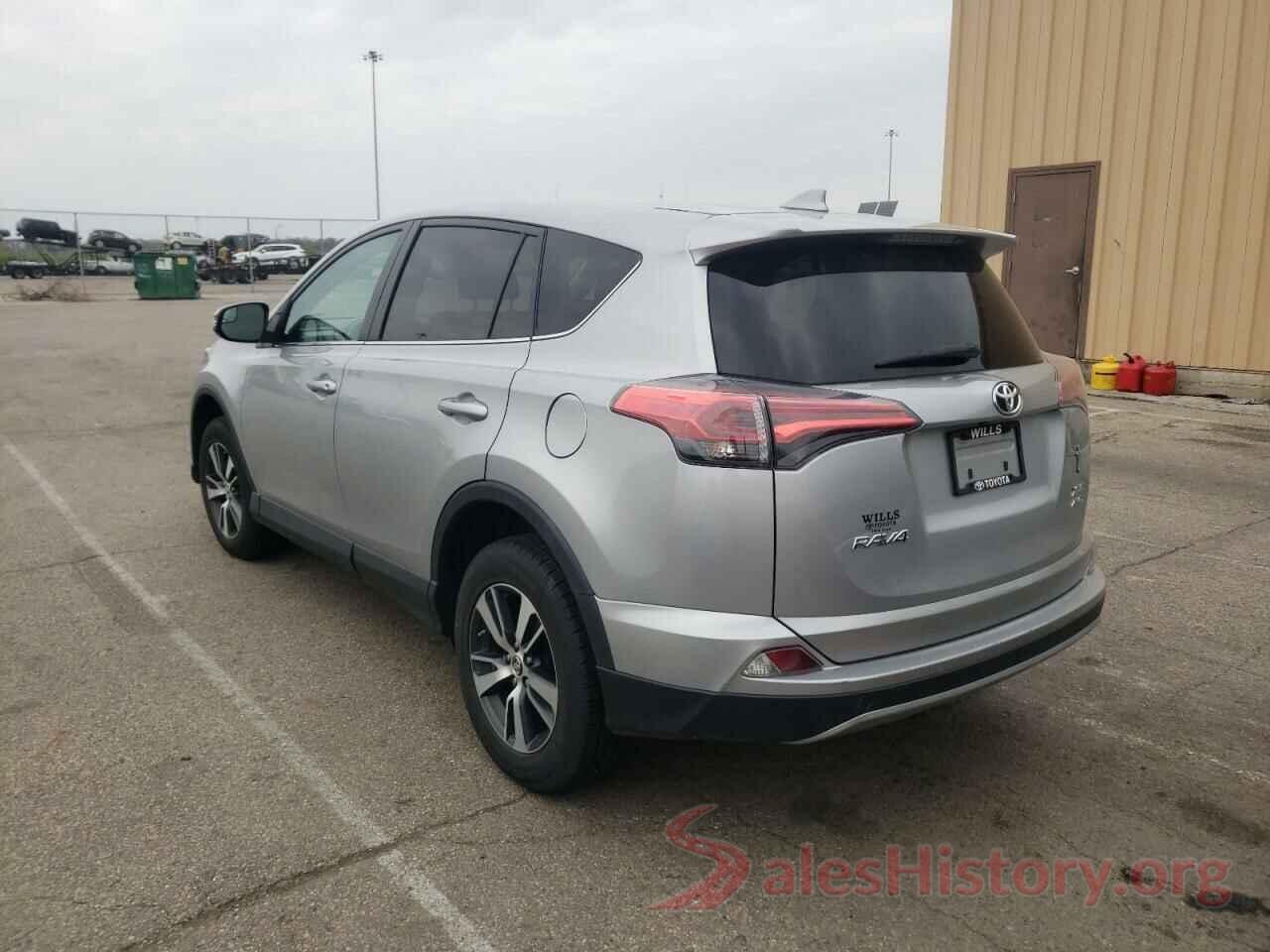 2T3RFREV3JW801971 2018 TOYOTA RAV4