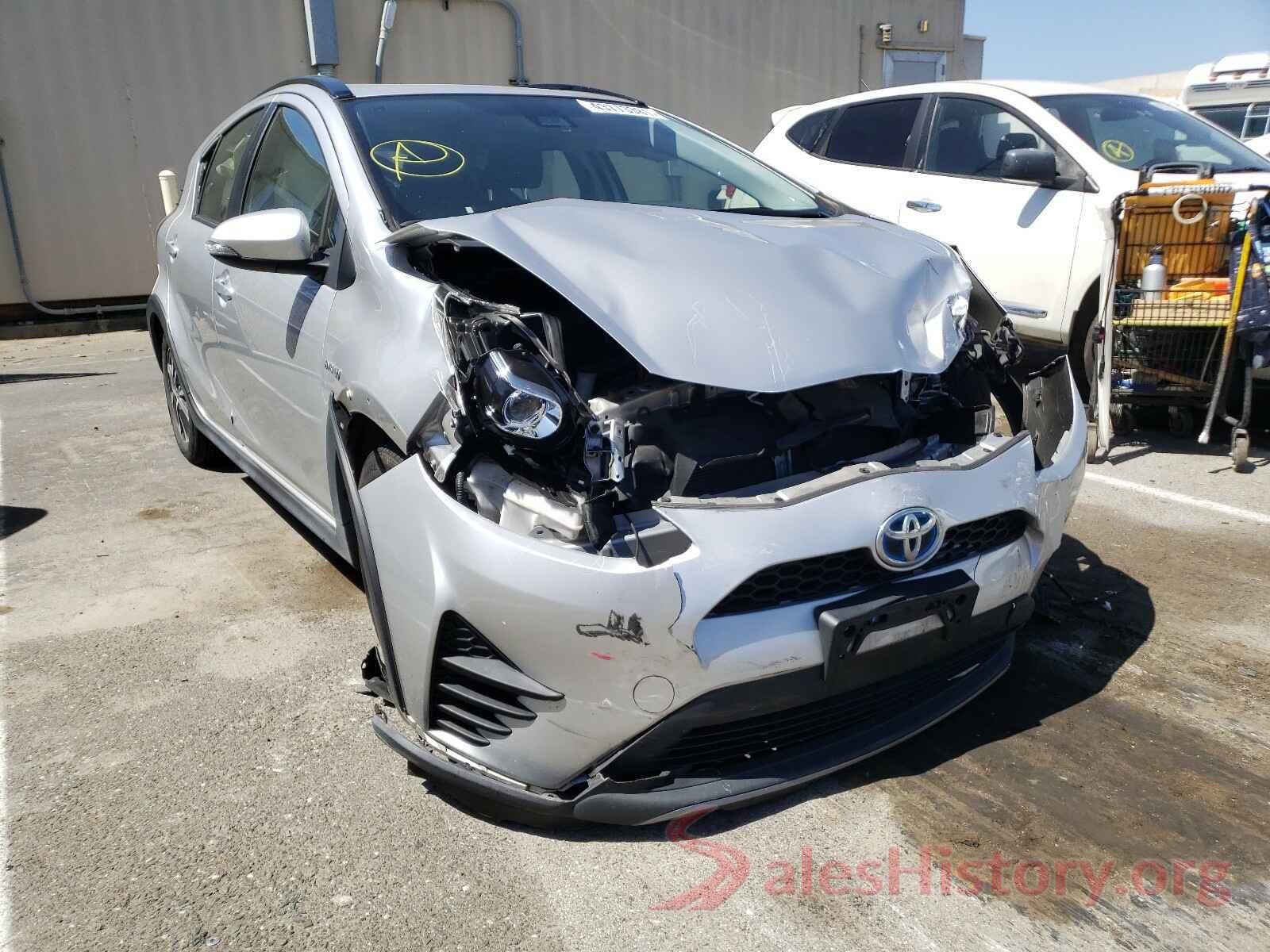 JTDKDTB35J1599723 2018 TOYOTA PRIUS