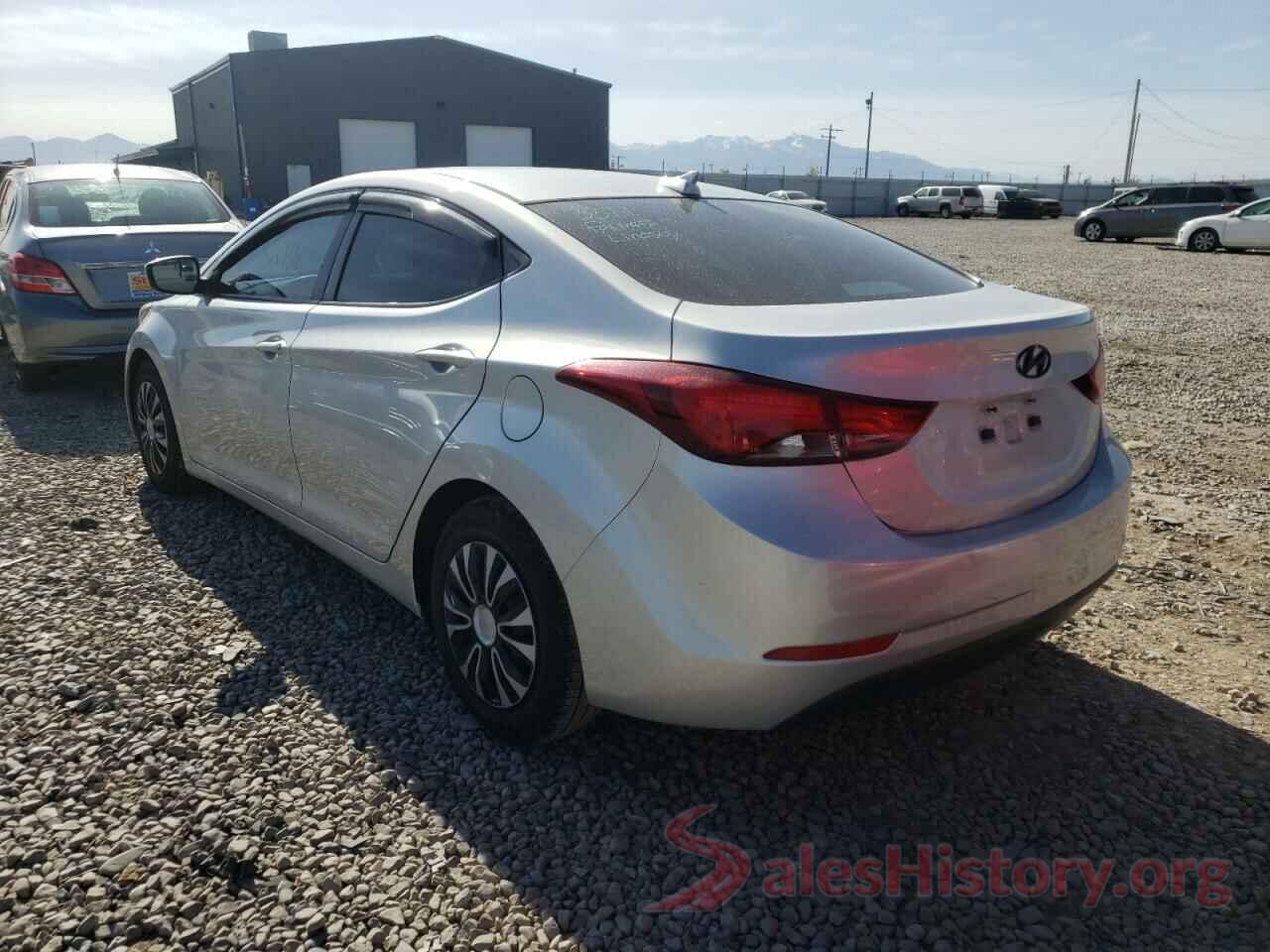 5NPDH4AE3GH765471 2016 HYUNDAI ELANTRA