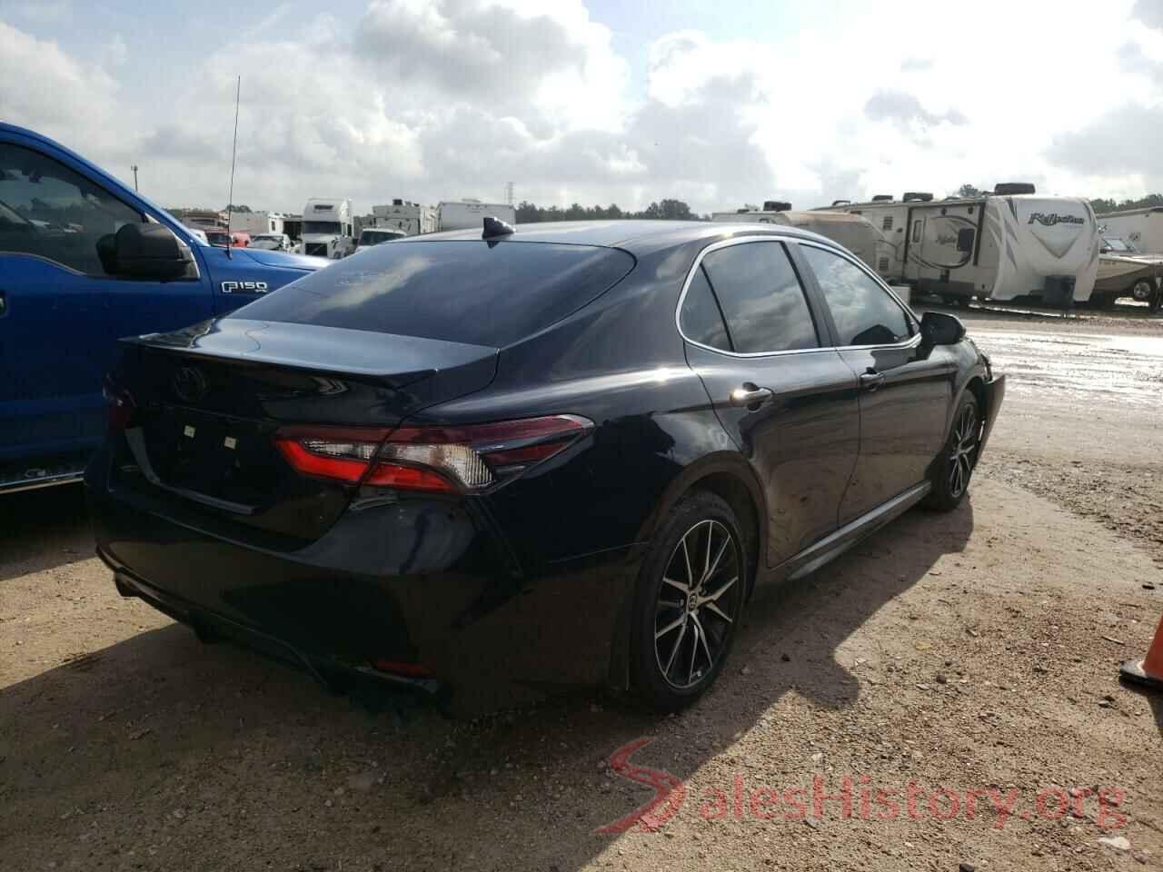 4T1G11AK5MU516589 2021 TOYOTA CAMRY